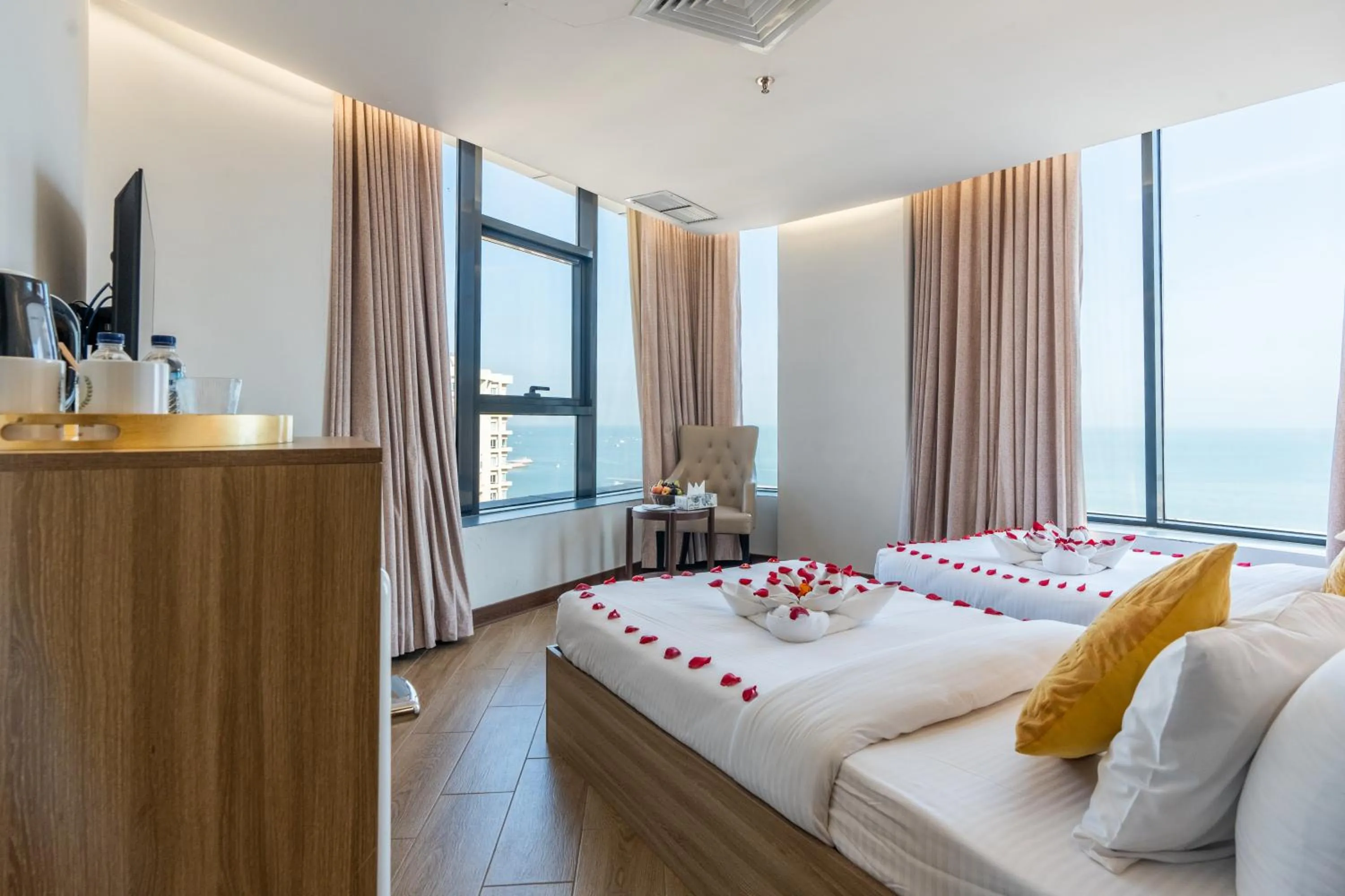 Bed in Al Salam Hotel