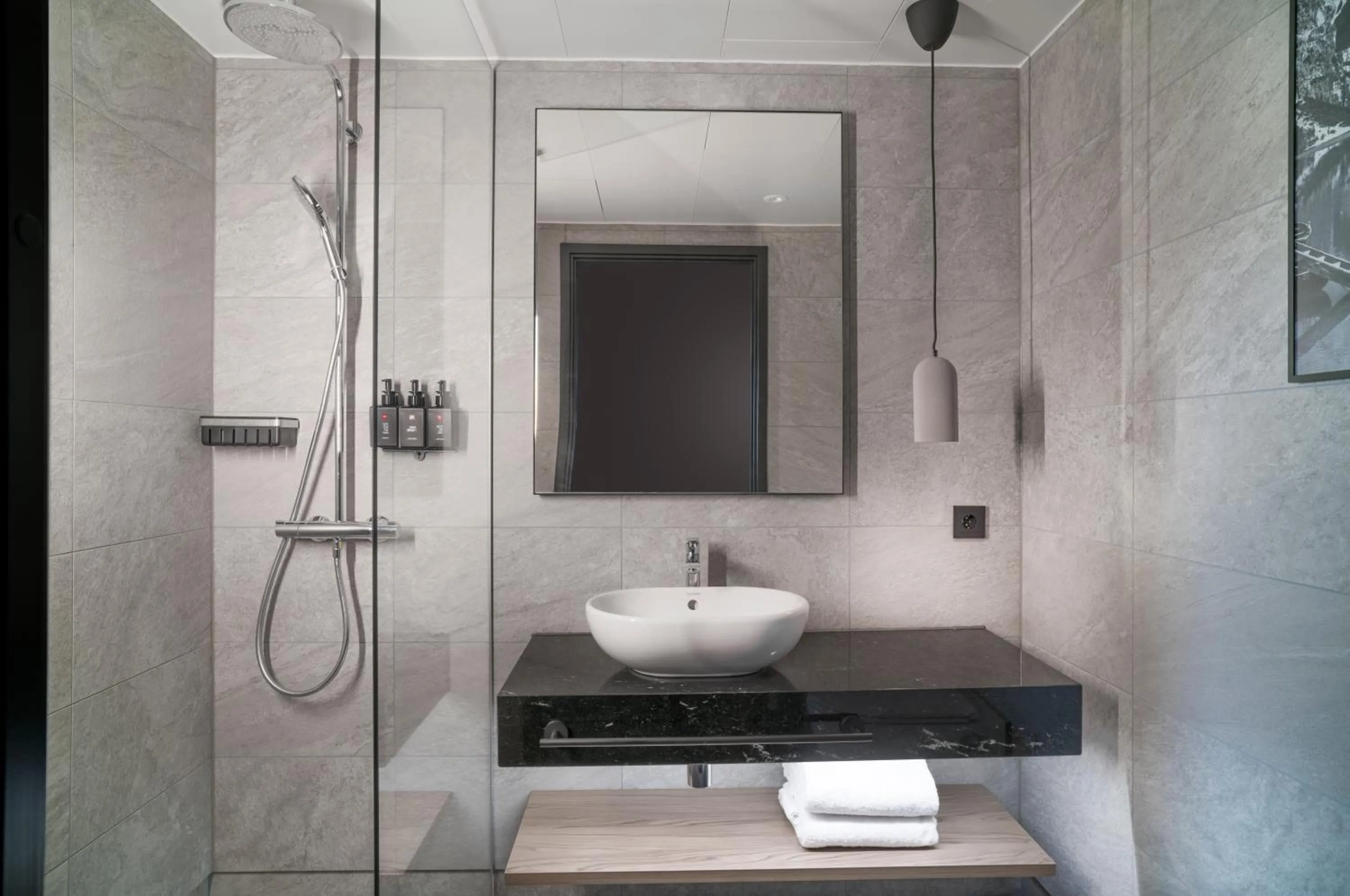 Shower in Radisson RED, Oslo Airport