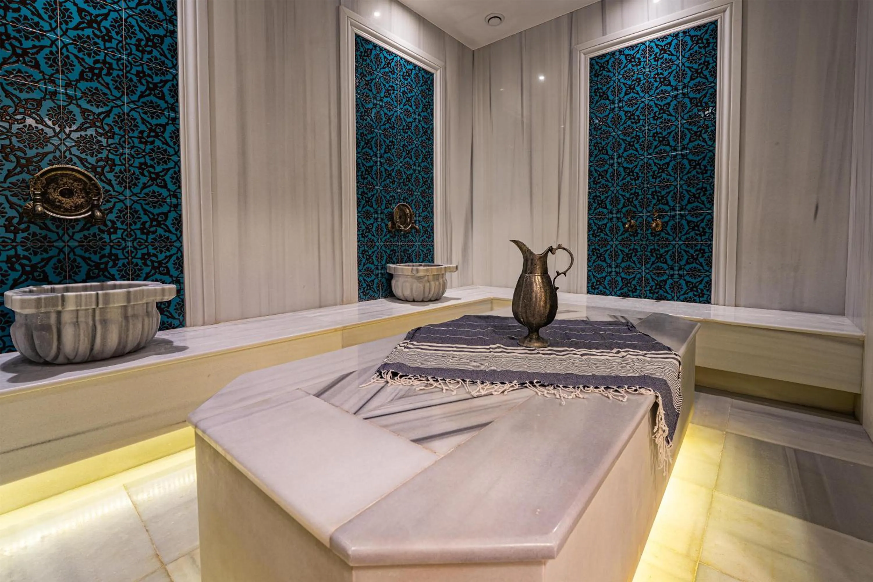 Spa and wellness centre/facilities in Radisson Hotel Istanbul Harbiye