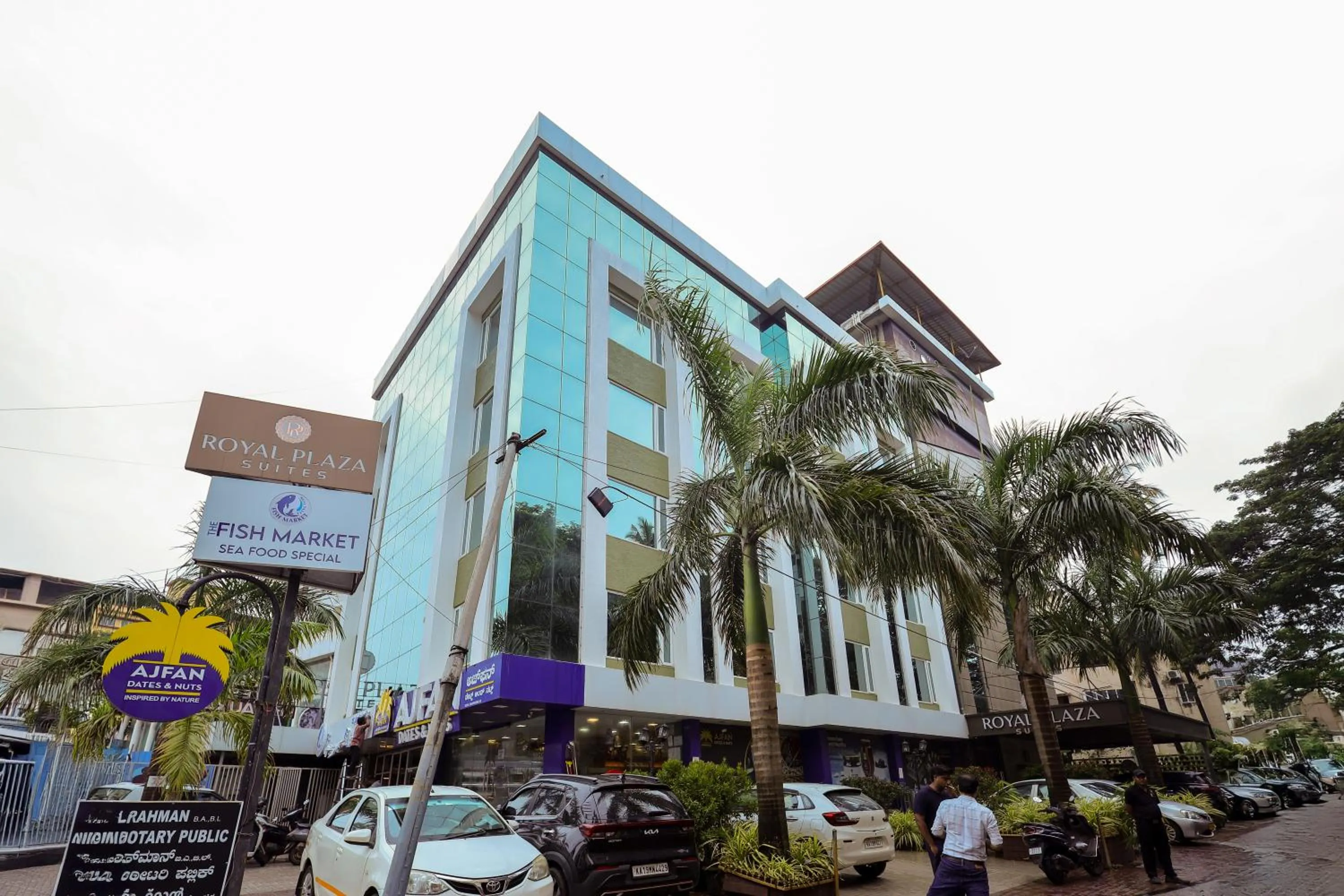 Facade/entrance in Royal Plaza Suites by RAK Rooms, Mangaluru