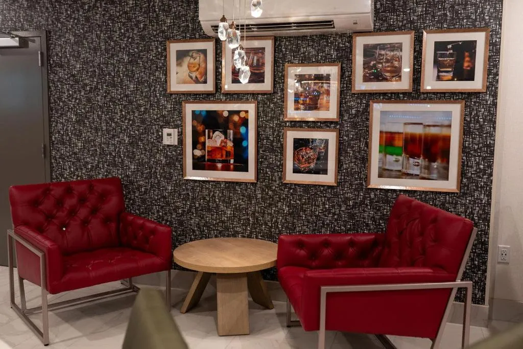 Restaurant/places to eat in Candlewood Suites - Tulsa Hills - Jenks by IHG