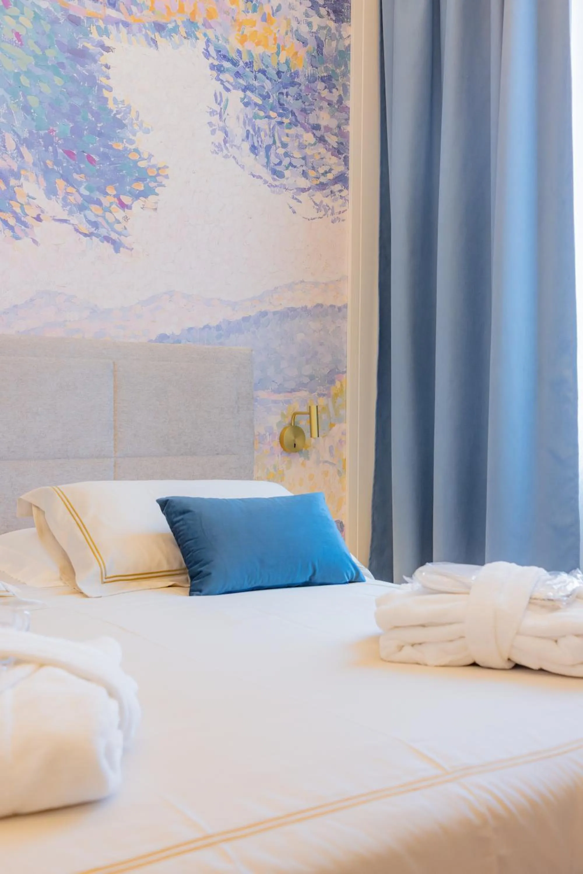 Decorative detail, Bed in Hotel Belvedere