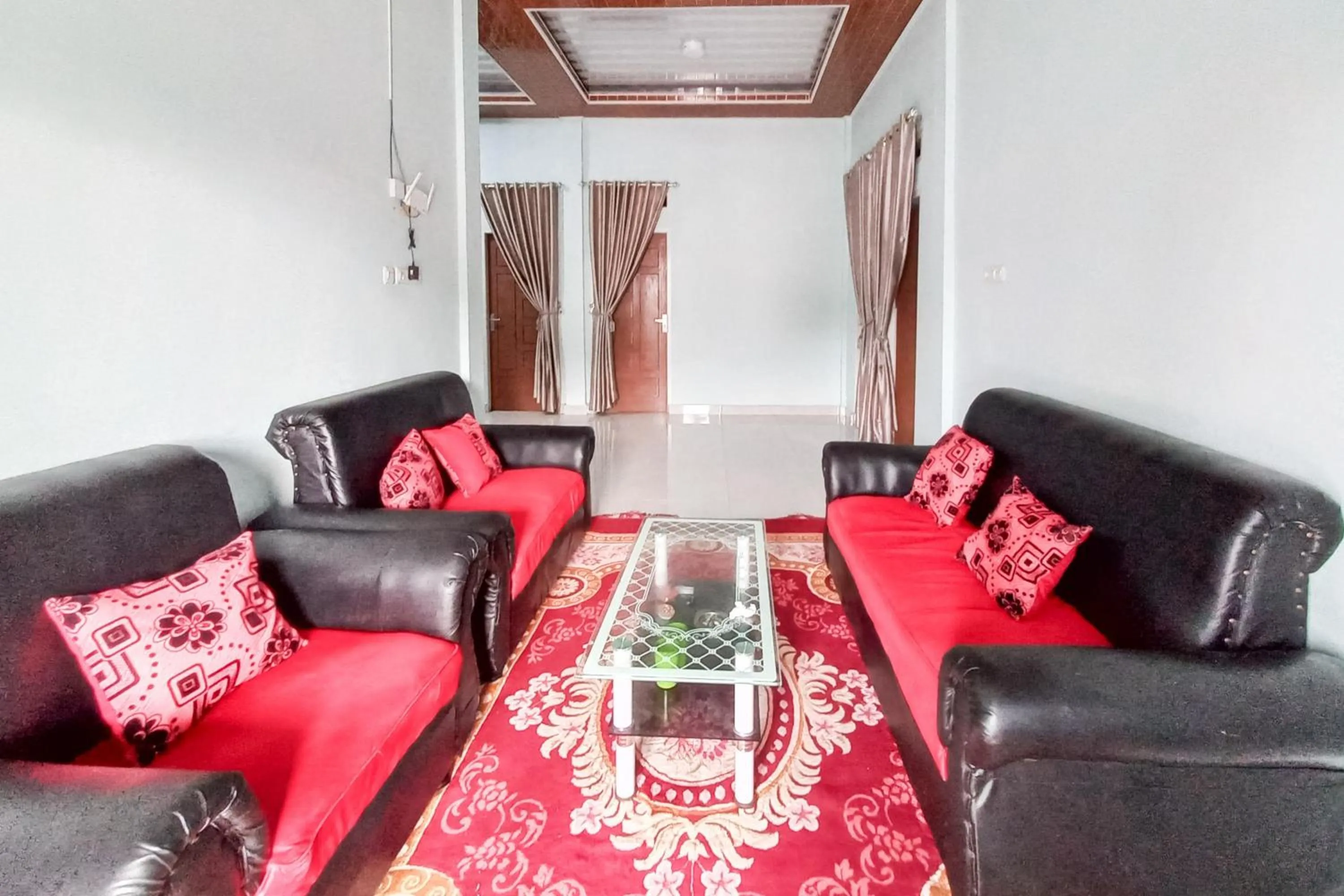 Seating area in Panam House Syariah RedPartner