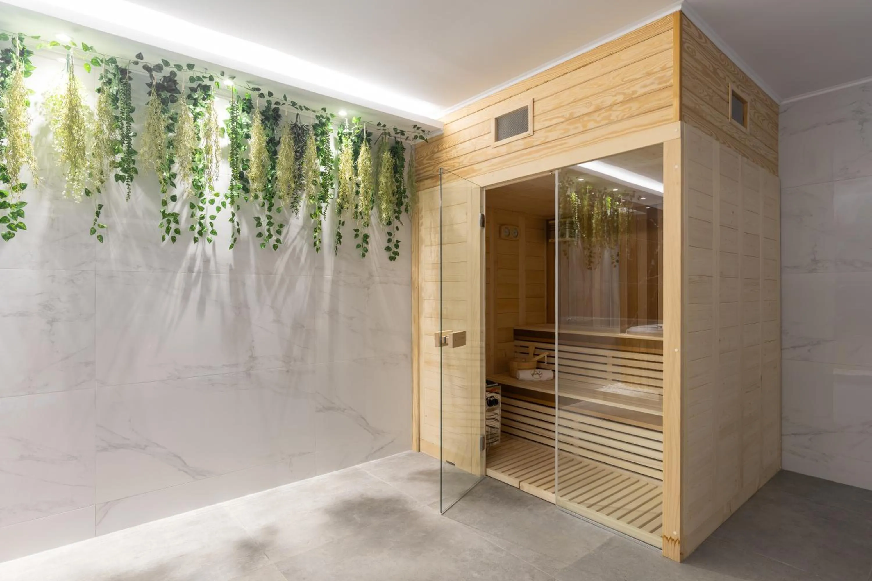 Sauna in Akrolithos Luxury Suites & Spa