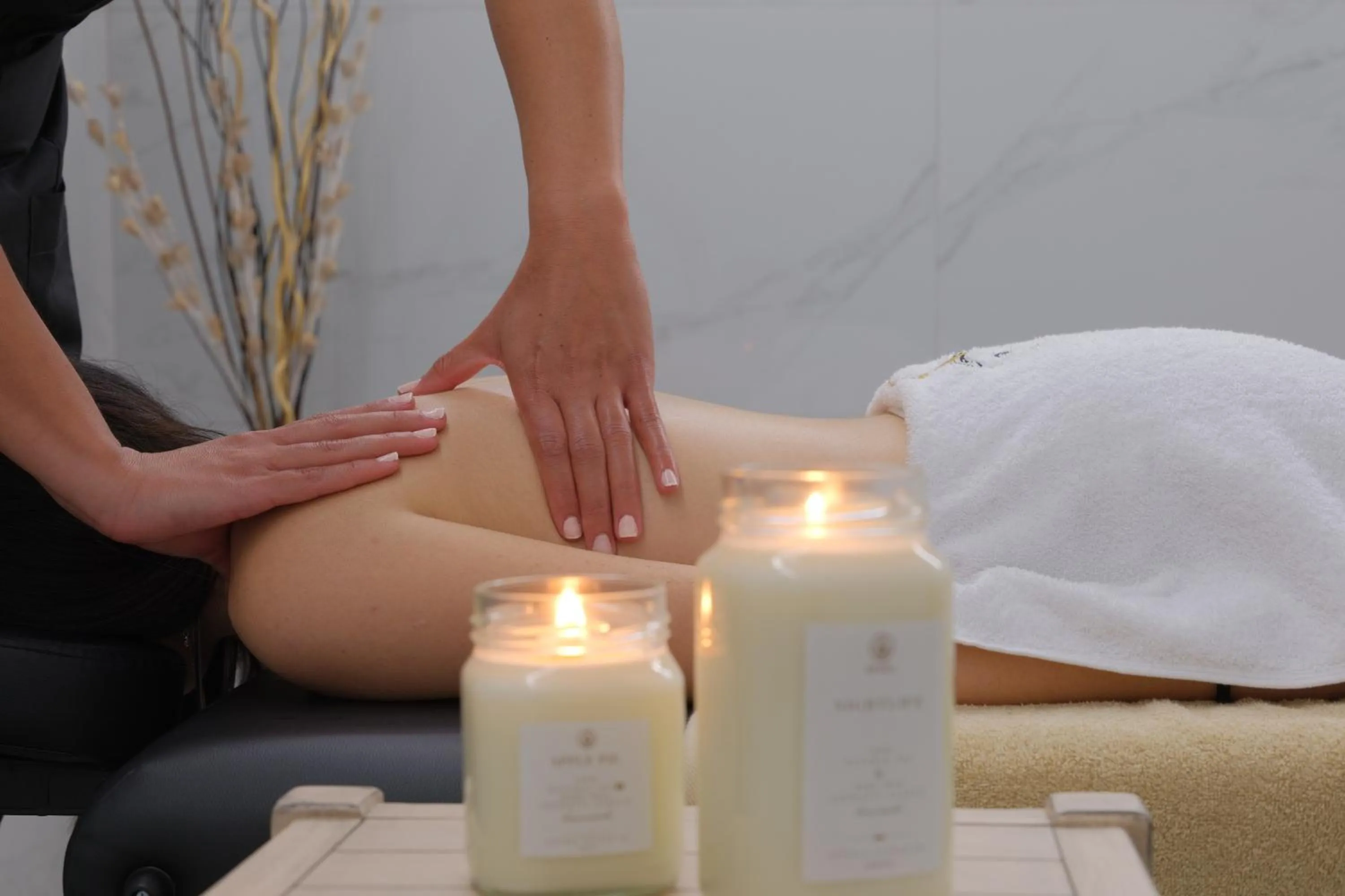 Massage in Akrolithos Luxury Suites & Spa