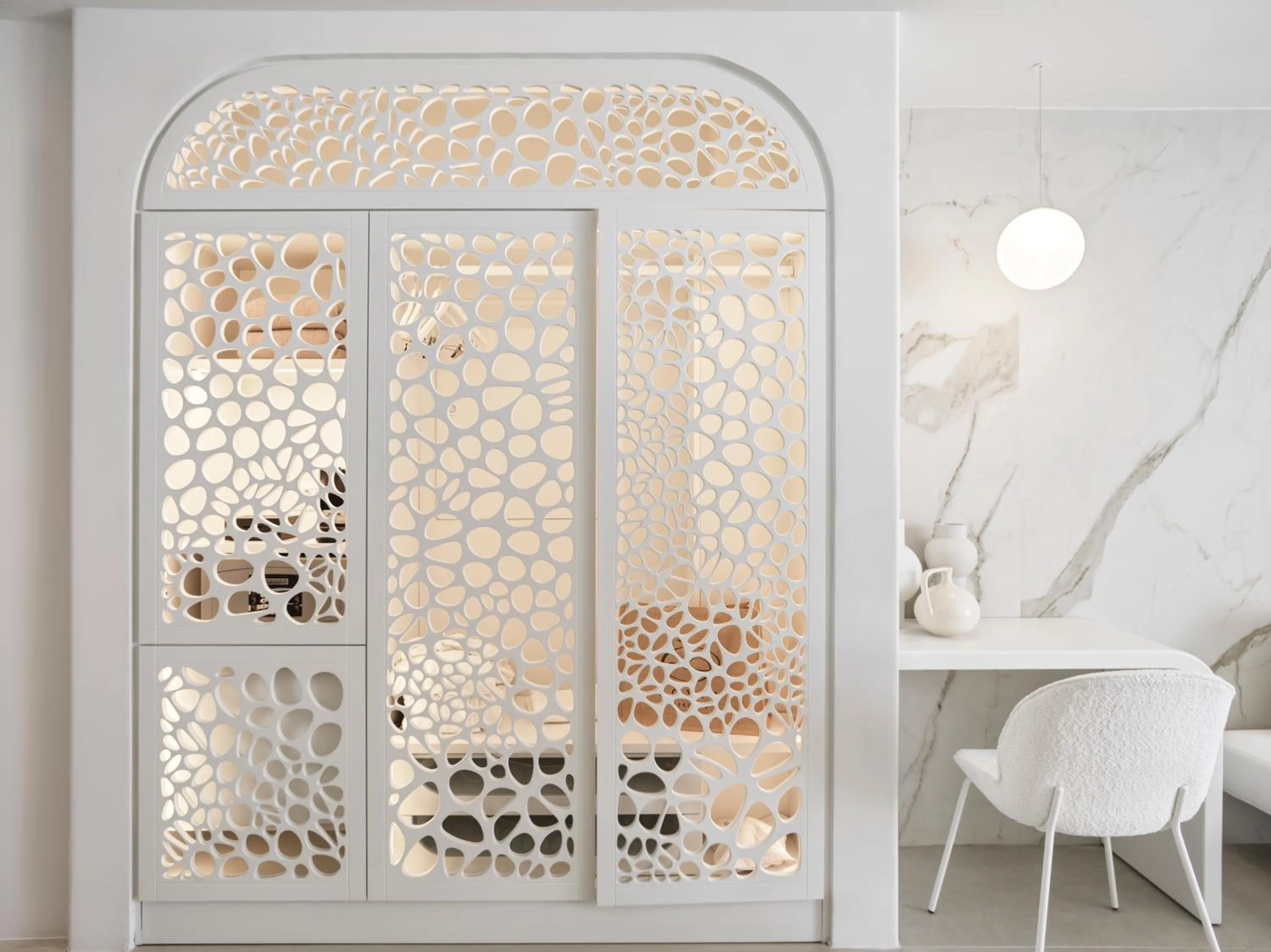 wardrobe in Lovia Mykonos