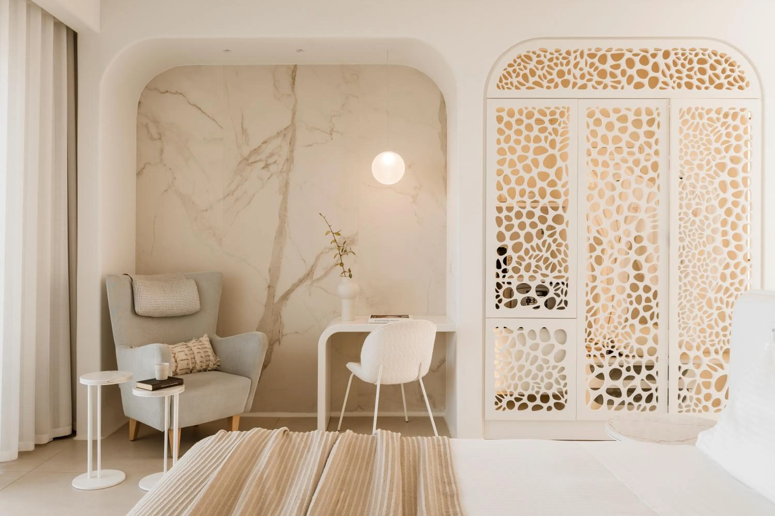 Bed in Lovia Mykonos