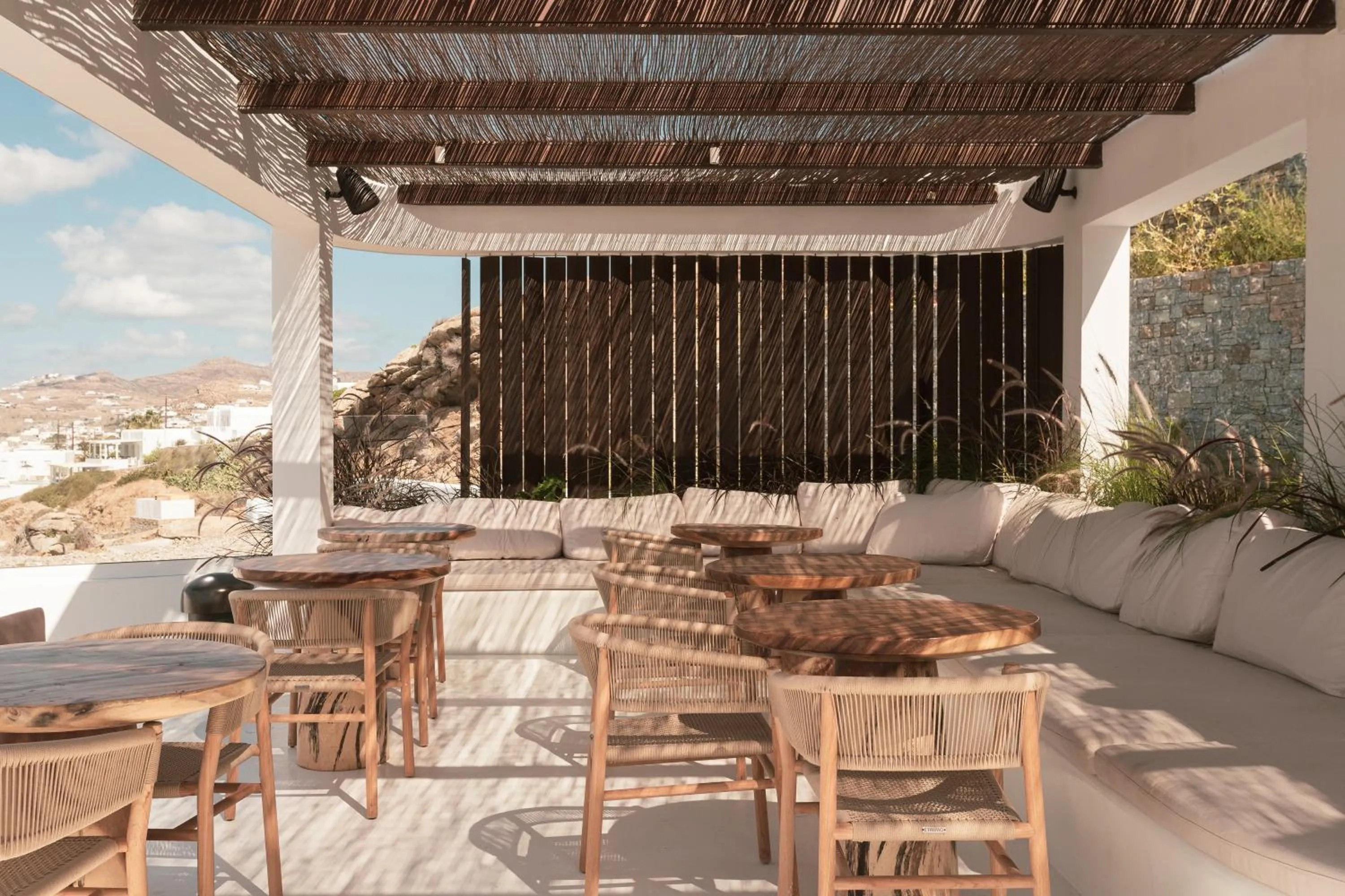 Restaurant/places to eat in Lovia Mykonos
