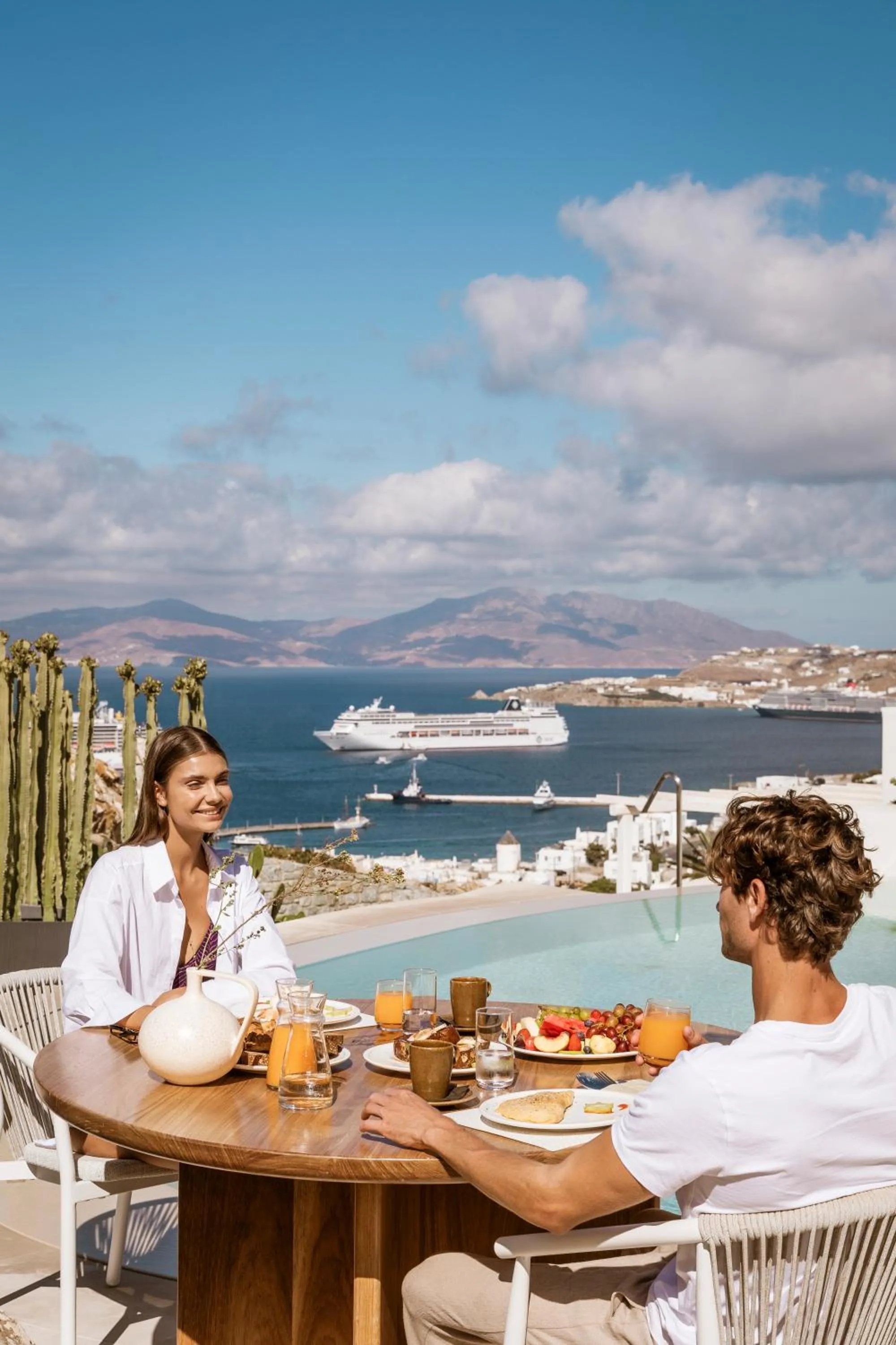 Day in Lovia Mykonos