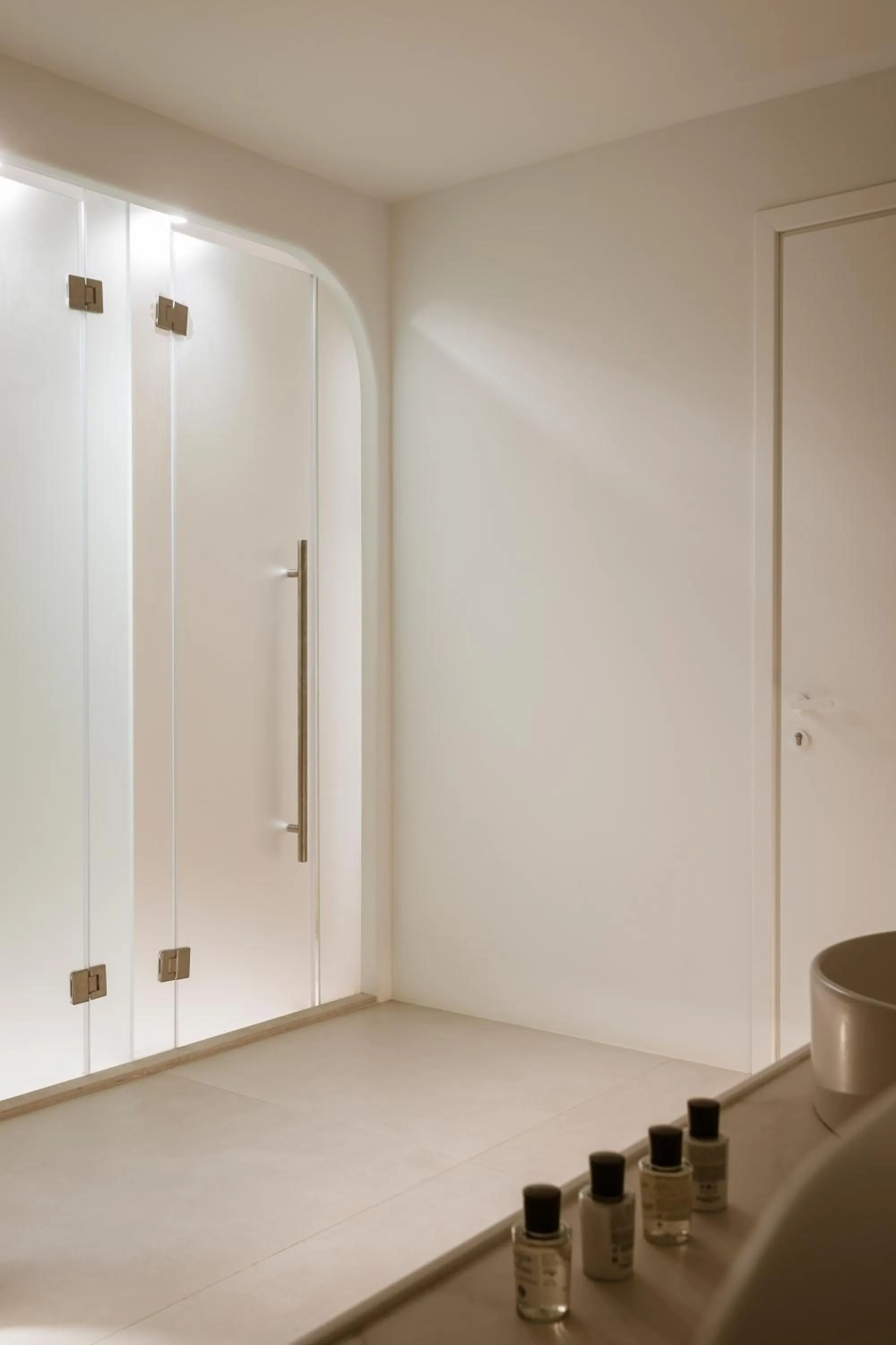 Shower in Lovia Mykonos