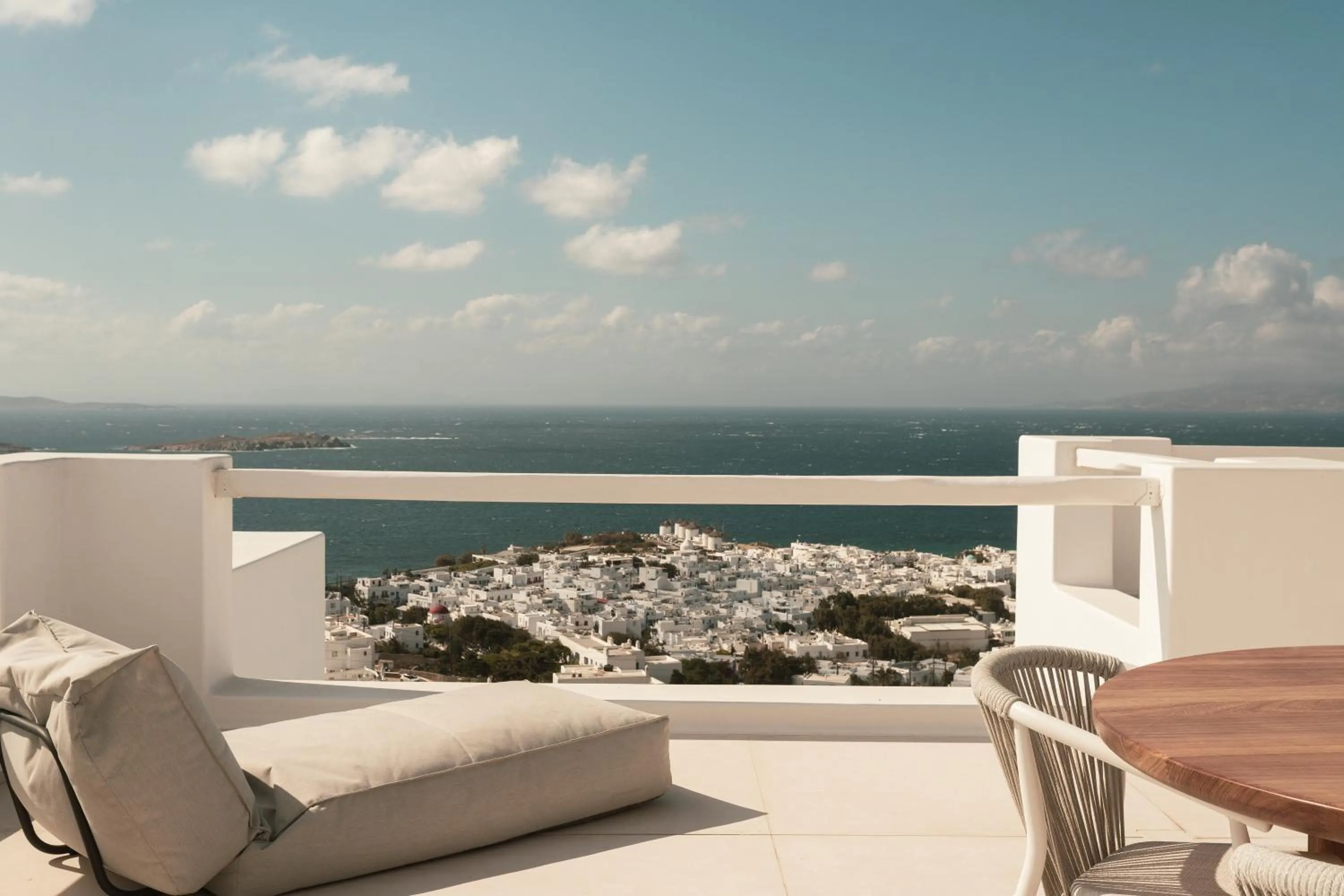 Day in Lovia Mykonos