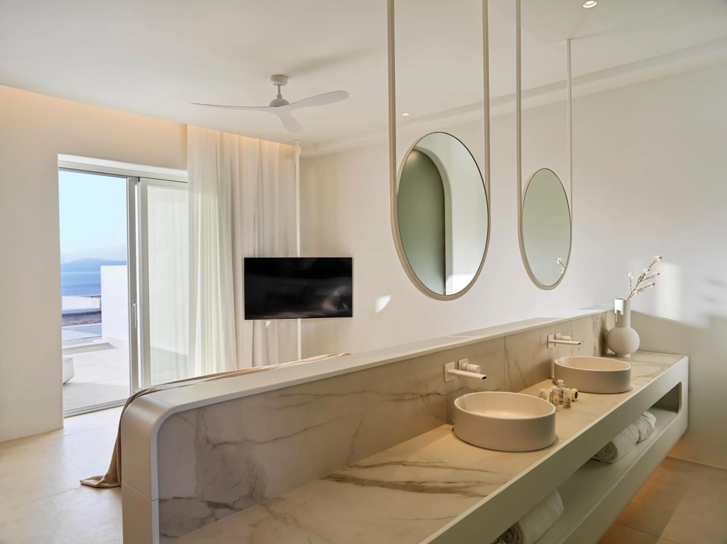 Bathroom in Lovia Mykonos