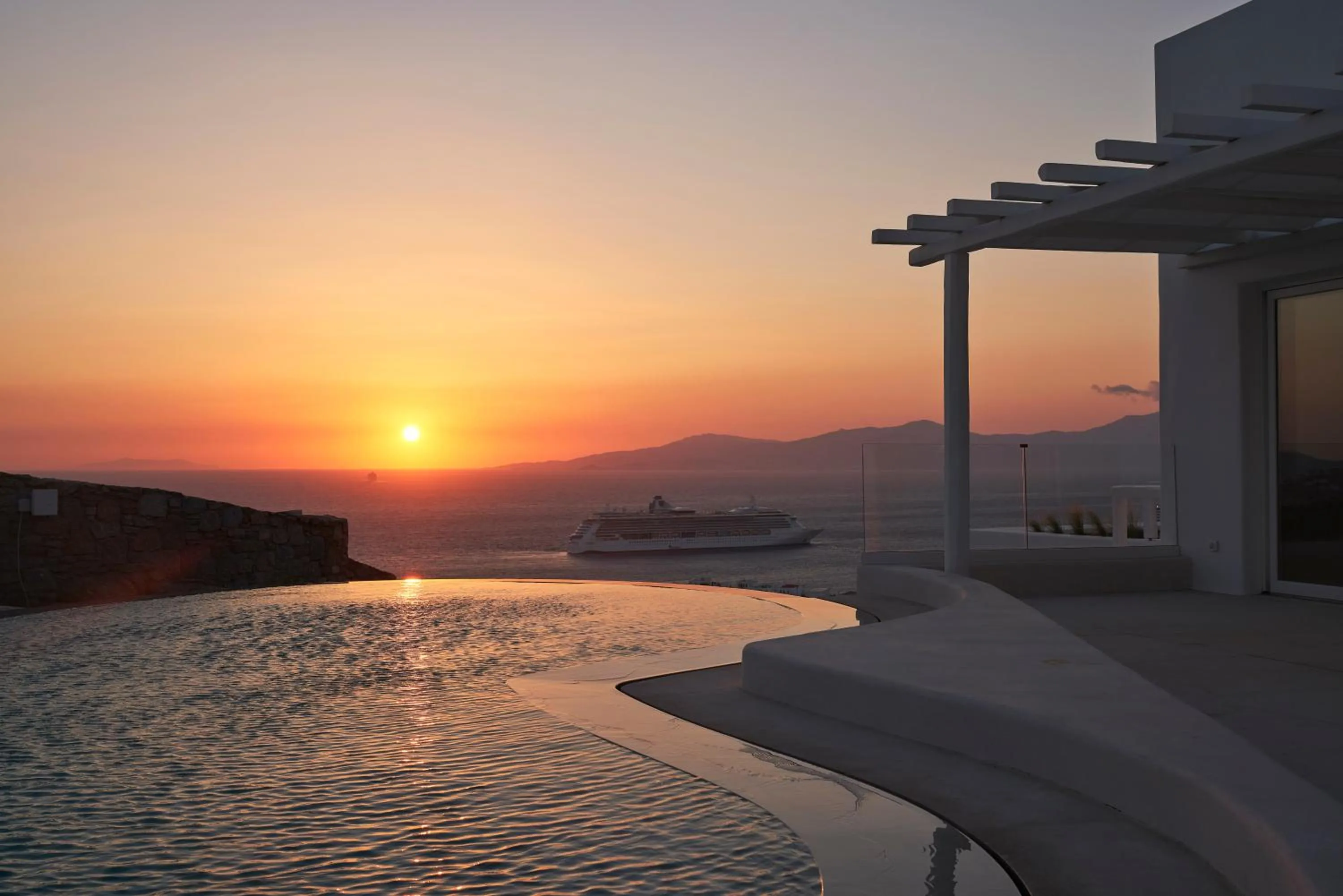 Natural landscape in Lovia Mykonos