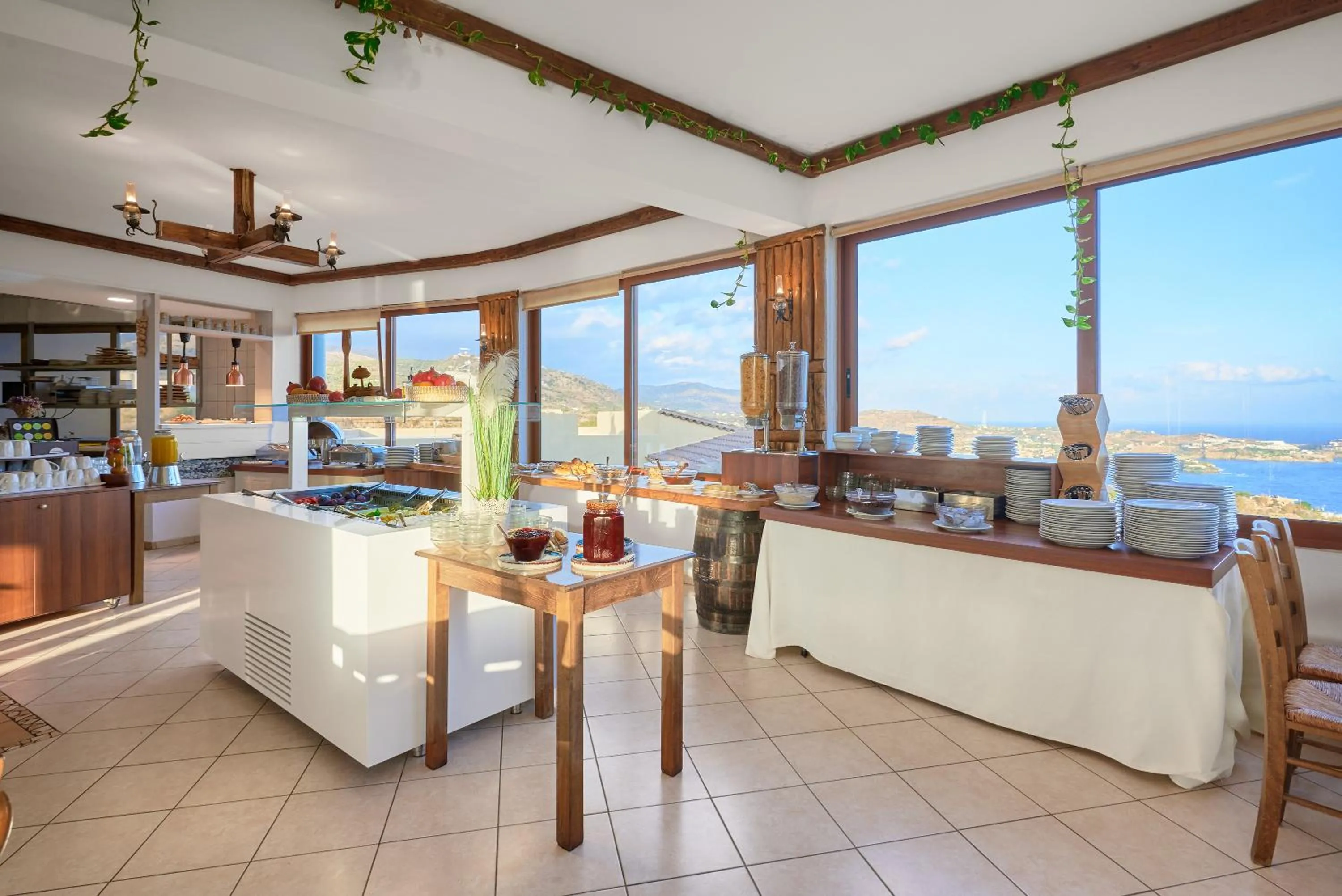 Breakfast in Spiros-Soula Thematic Suites