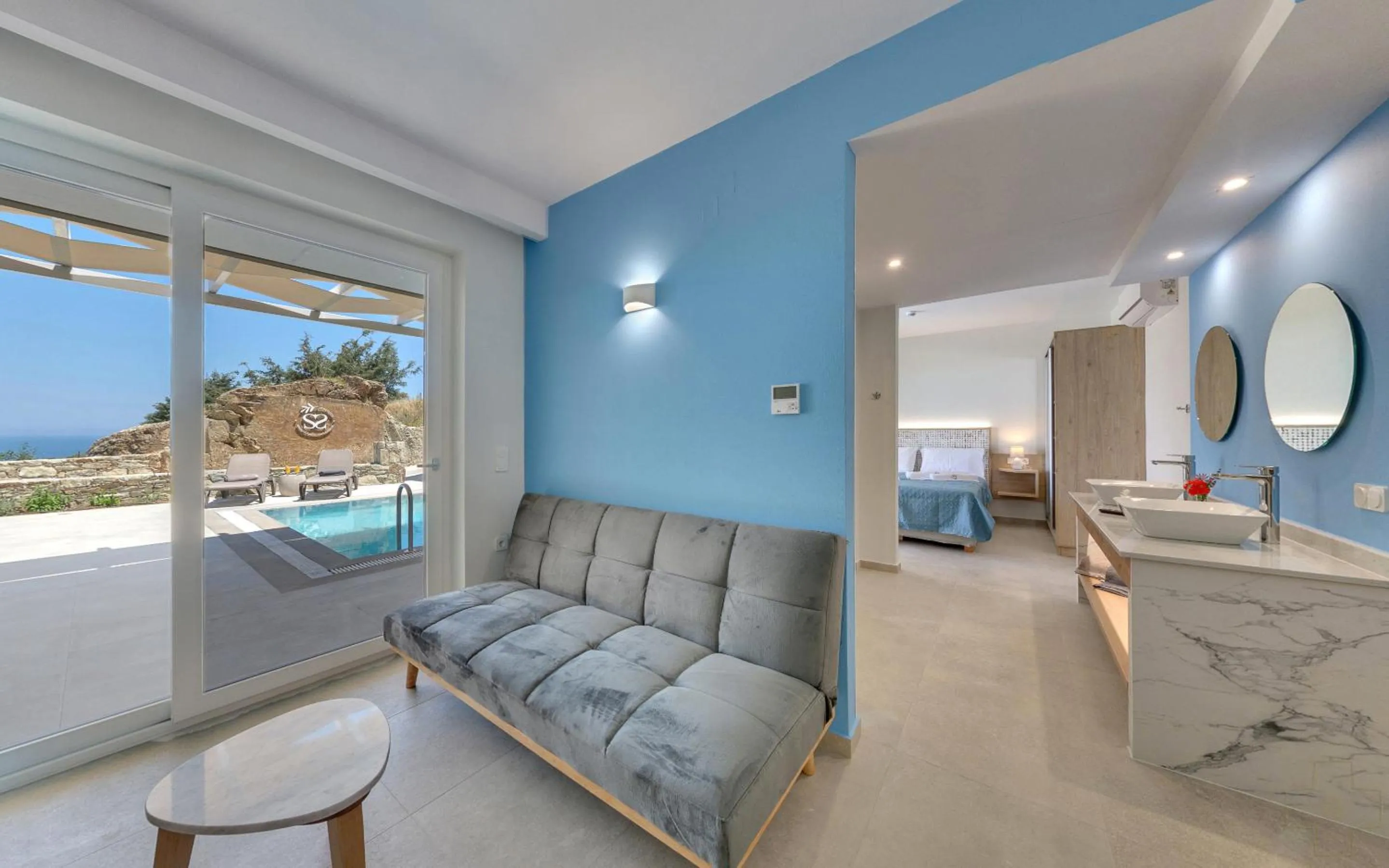 Spiros-Soula Thematic Suites