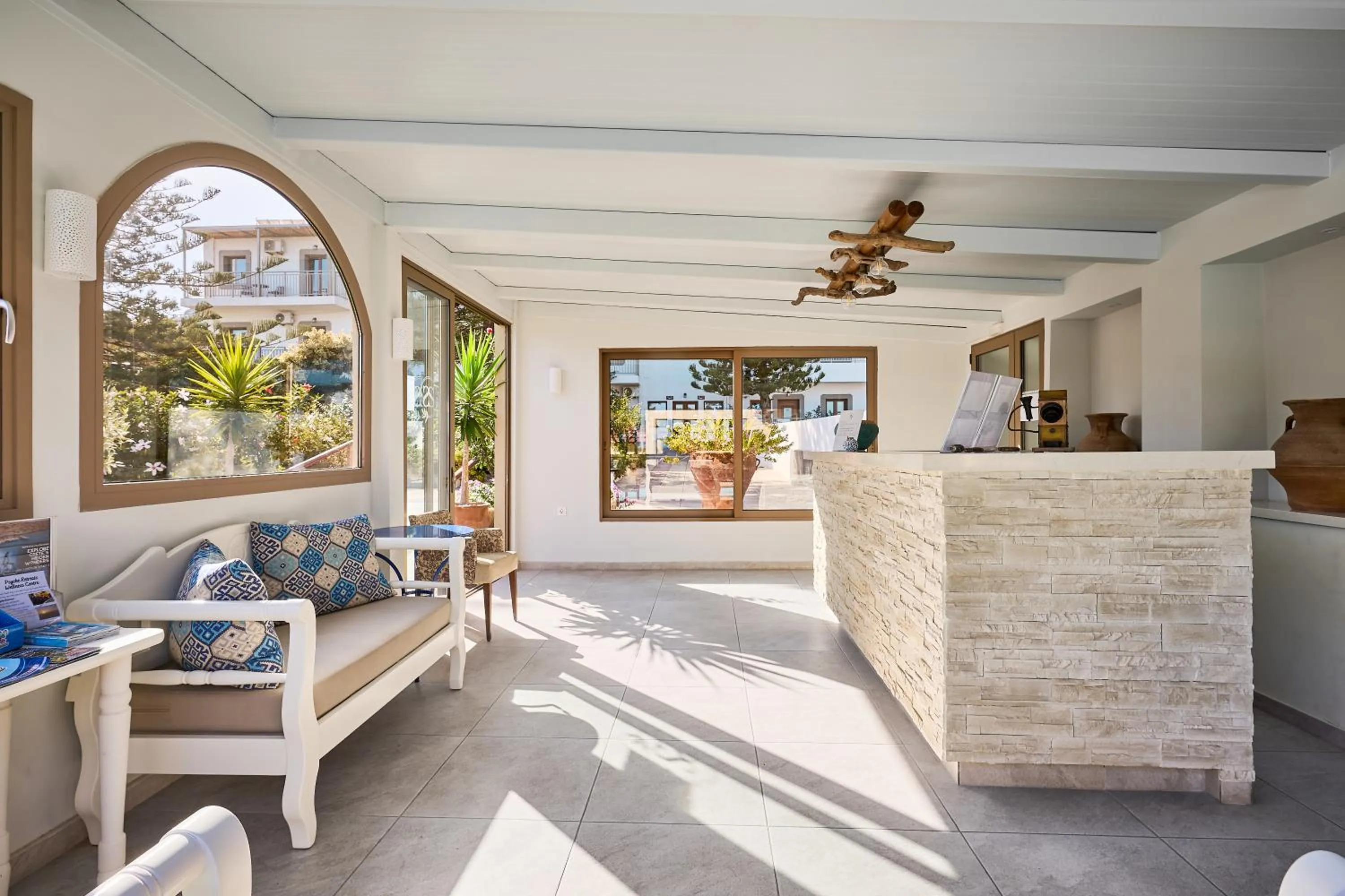 Spiros-Soula Thematic Suites