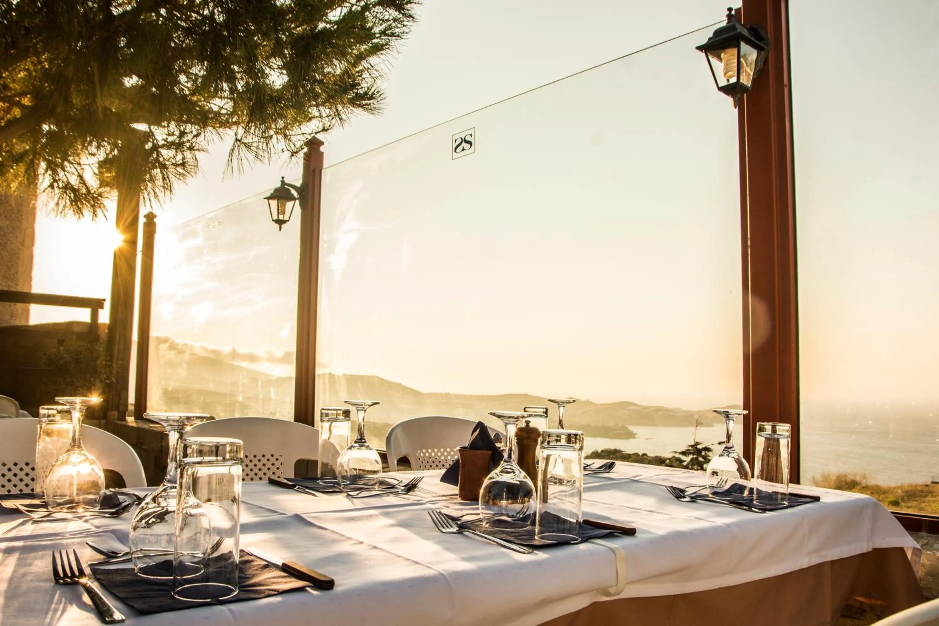 Spiros-Soula Thematic Suites