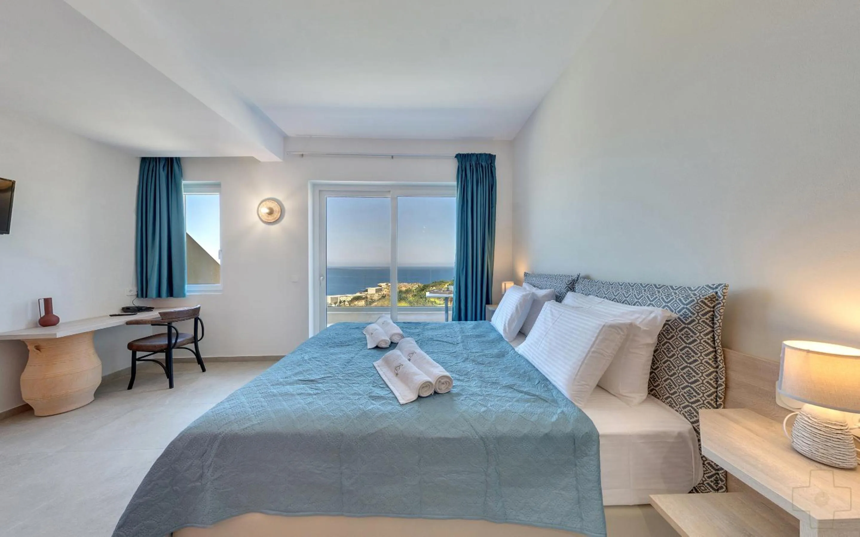 Bed in Spiros-Soula Thematic Suites