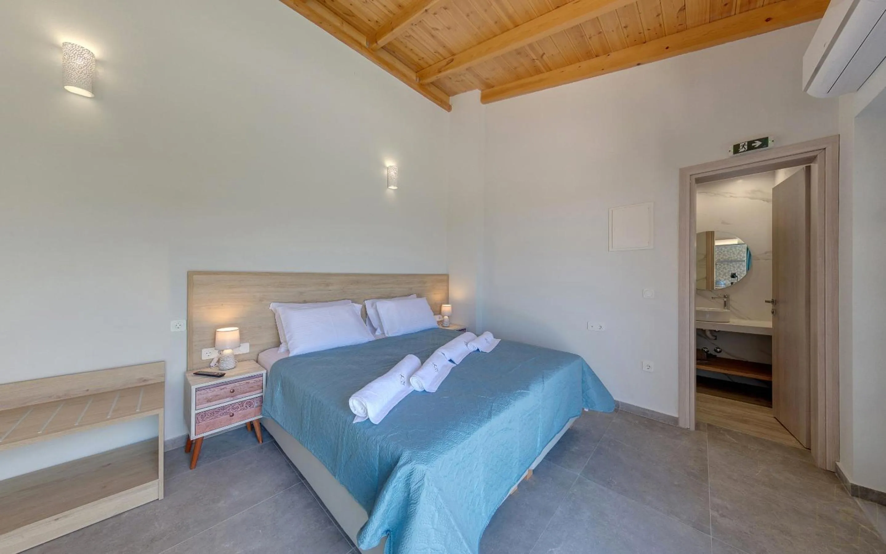 Bed in Spiros-Soula Thematic Suites