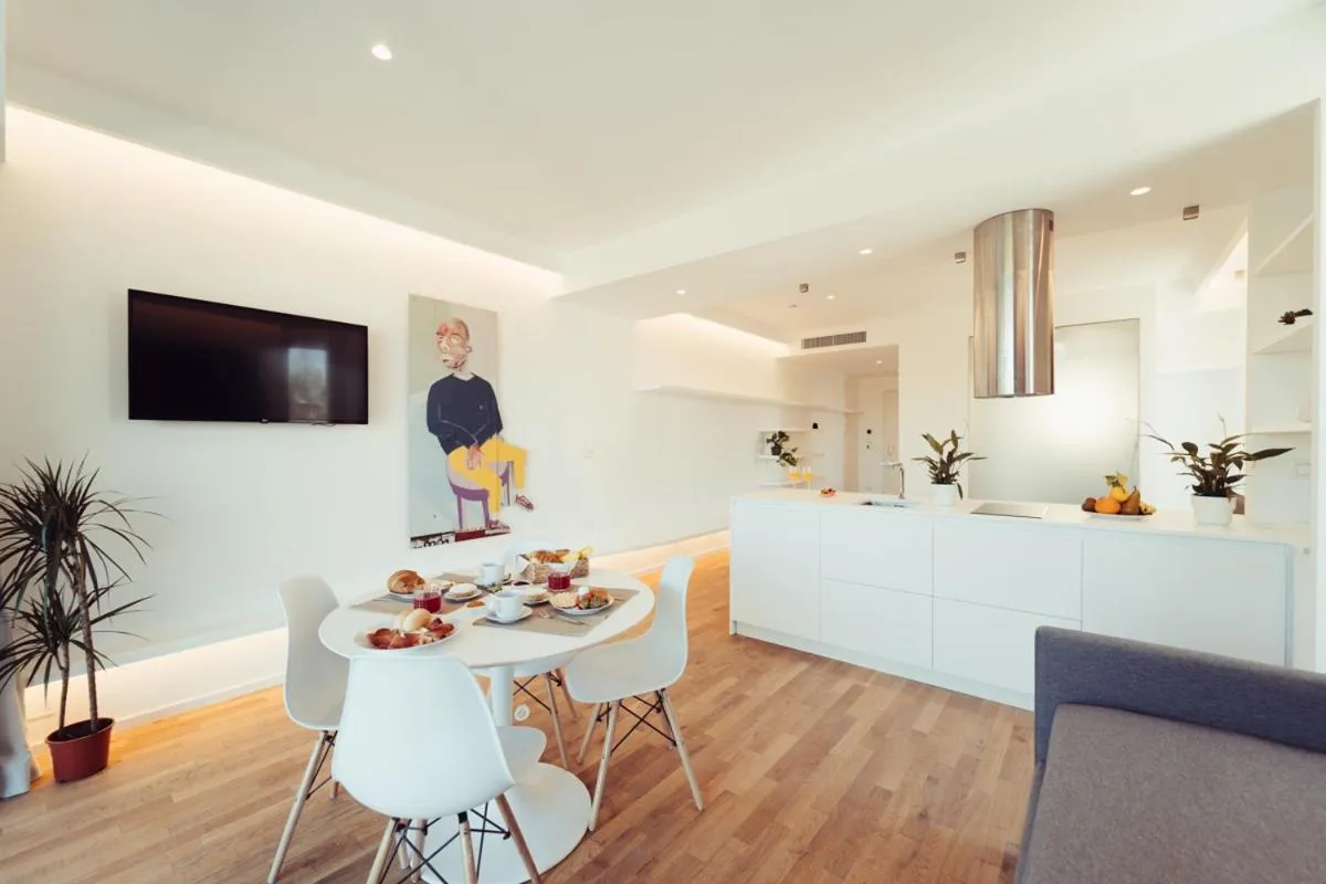 Kitchen or kitchenette in Marina Gardens Boutique&Suites