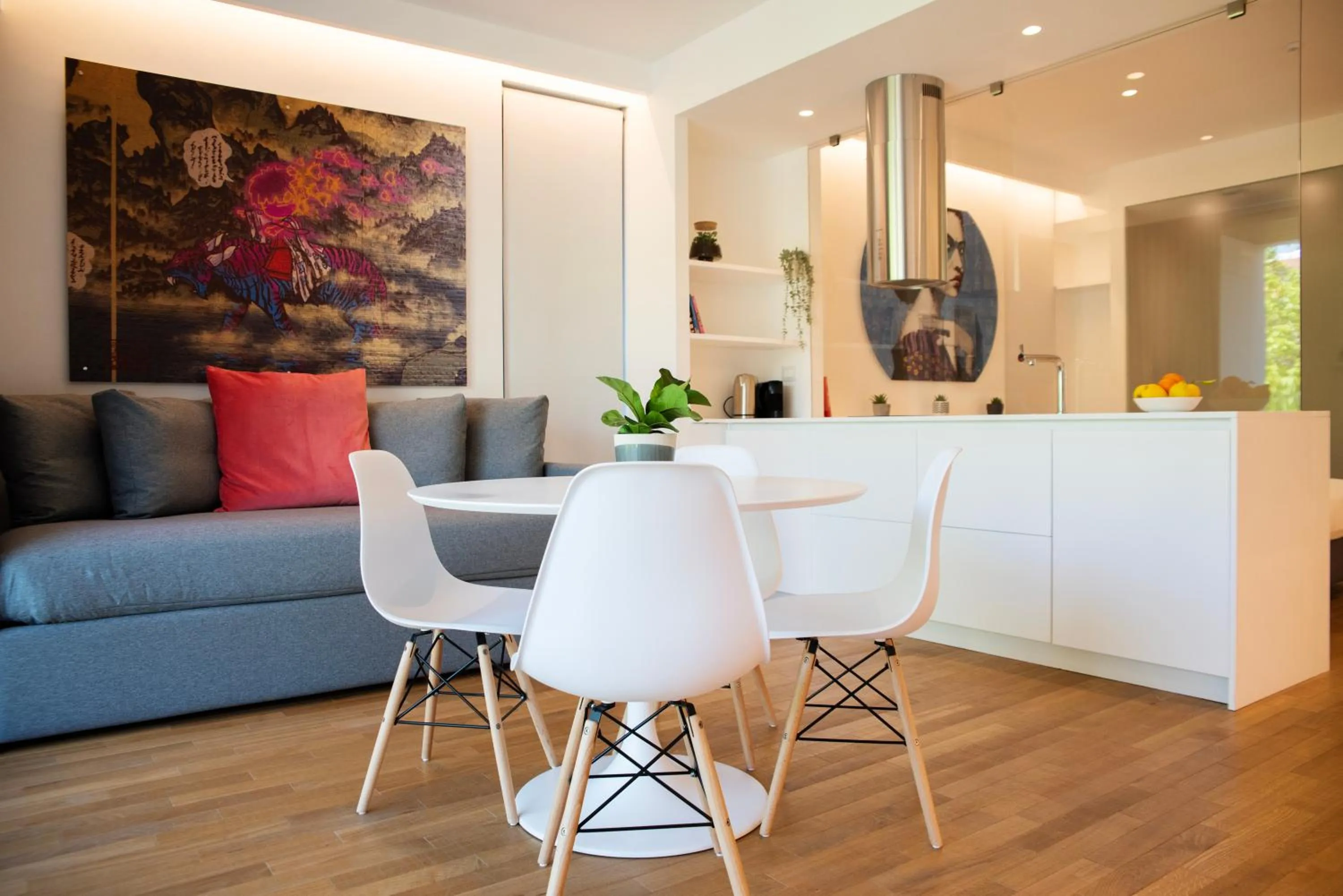 Lounge or bar in Marina Gardens Boutique&Suites