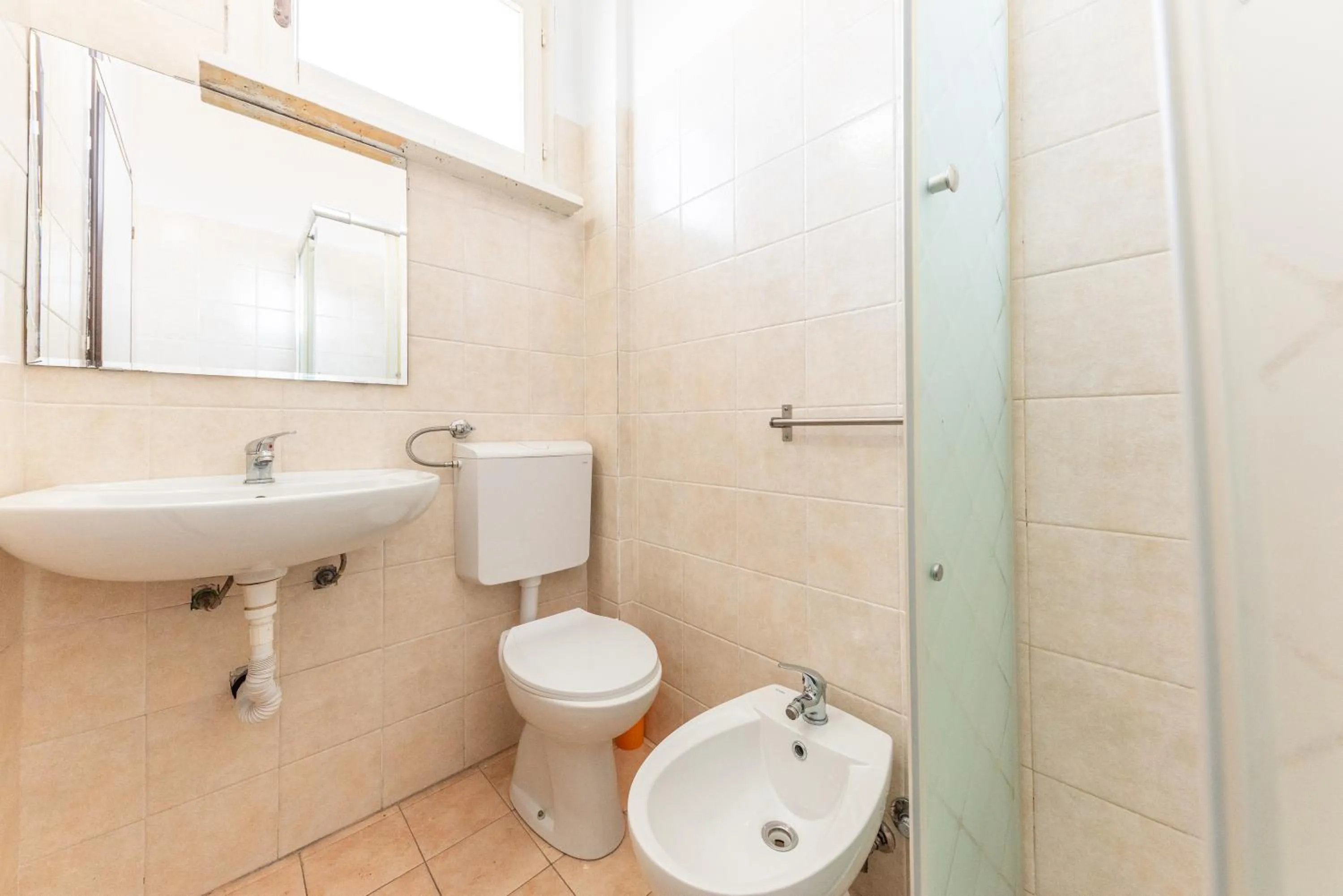 Bathroom in Hotel Sabbia d'Oro