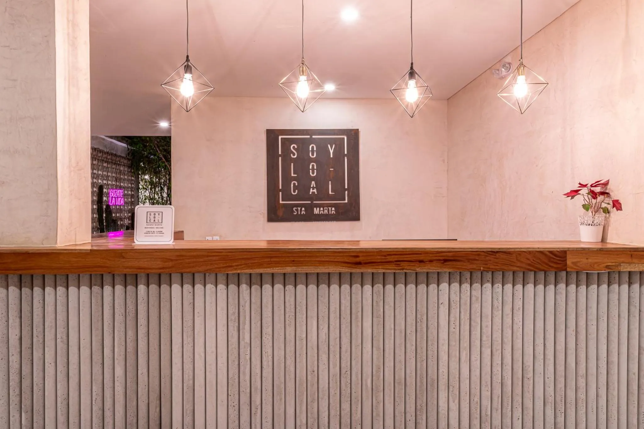 Property logo or sign in Soy Local Santa Marta