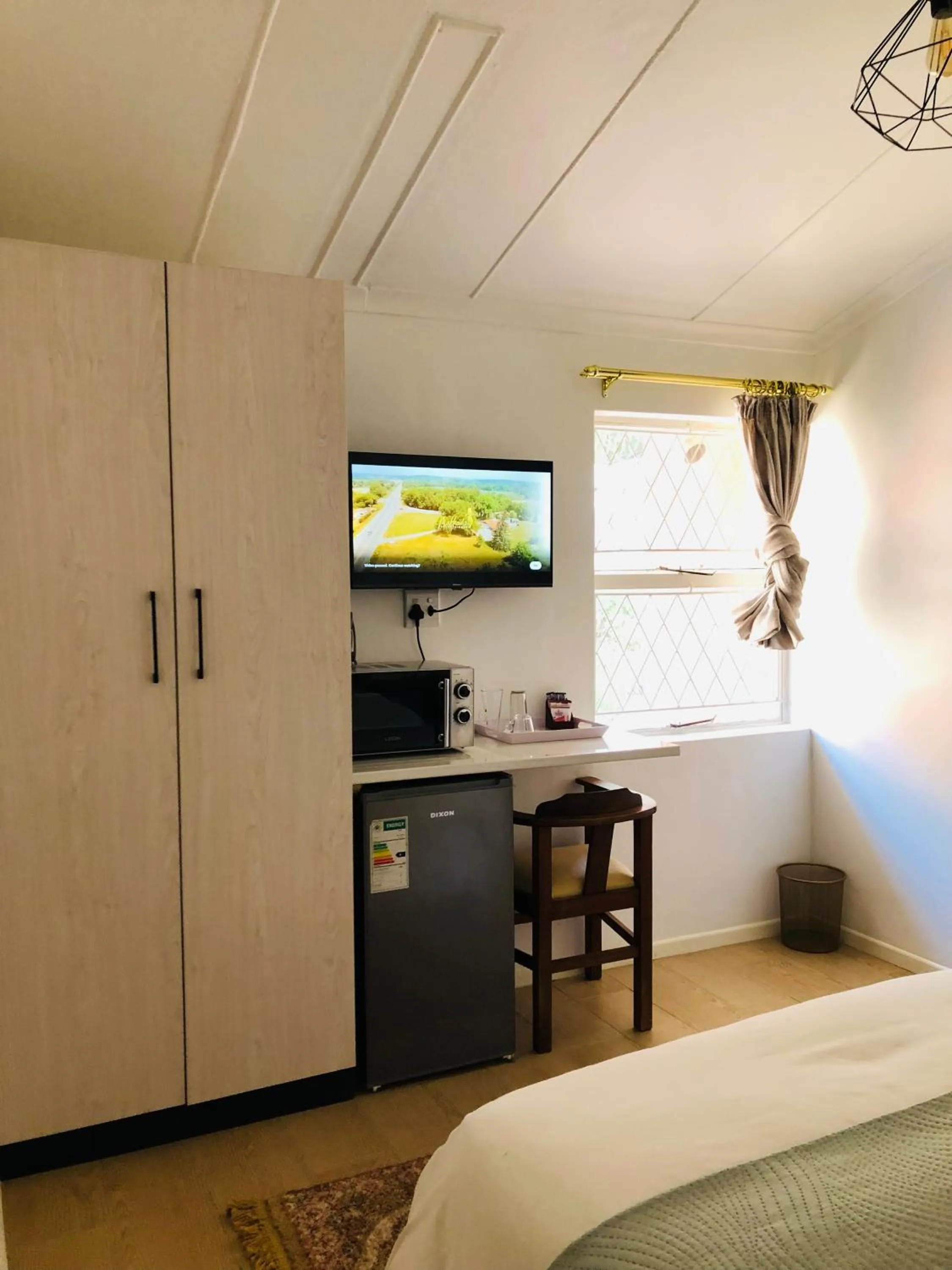 Bed in Bluebanana Lodge