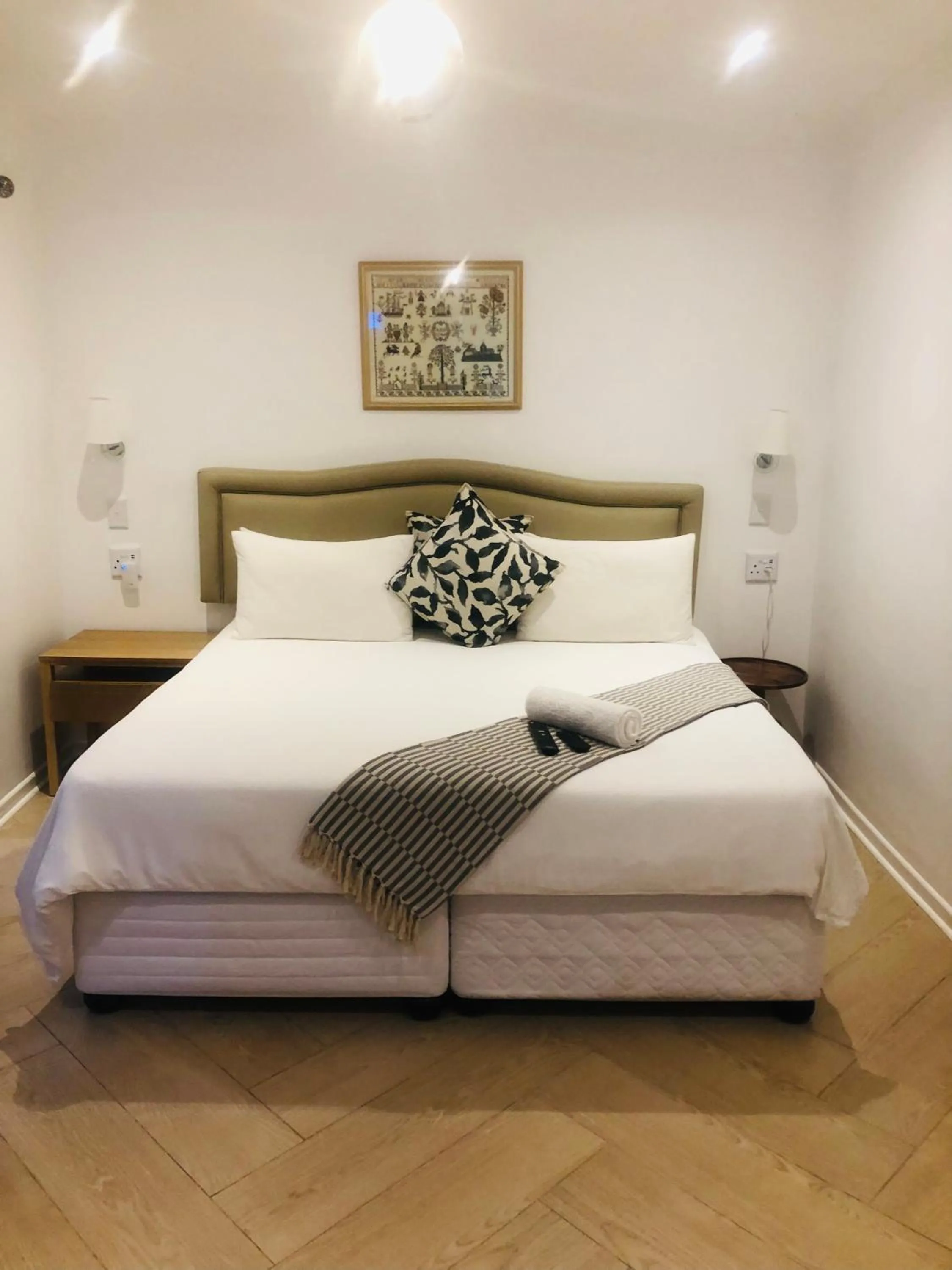 Bed in Bluebanana Lodge