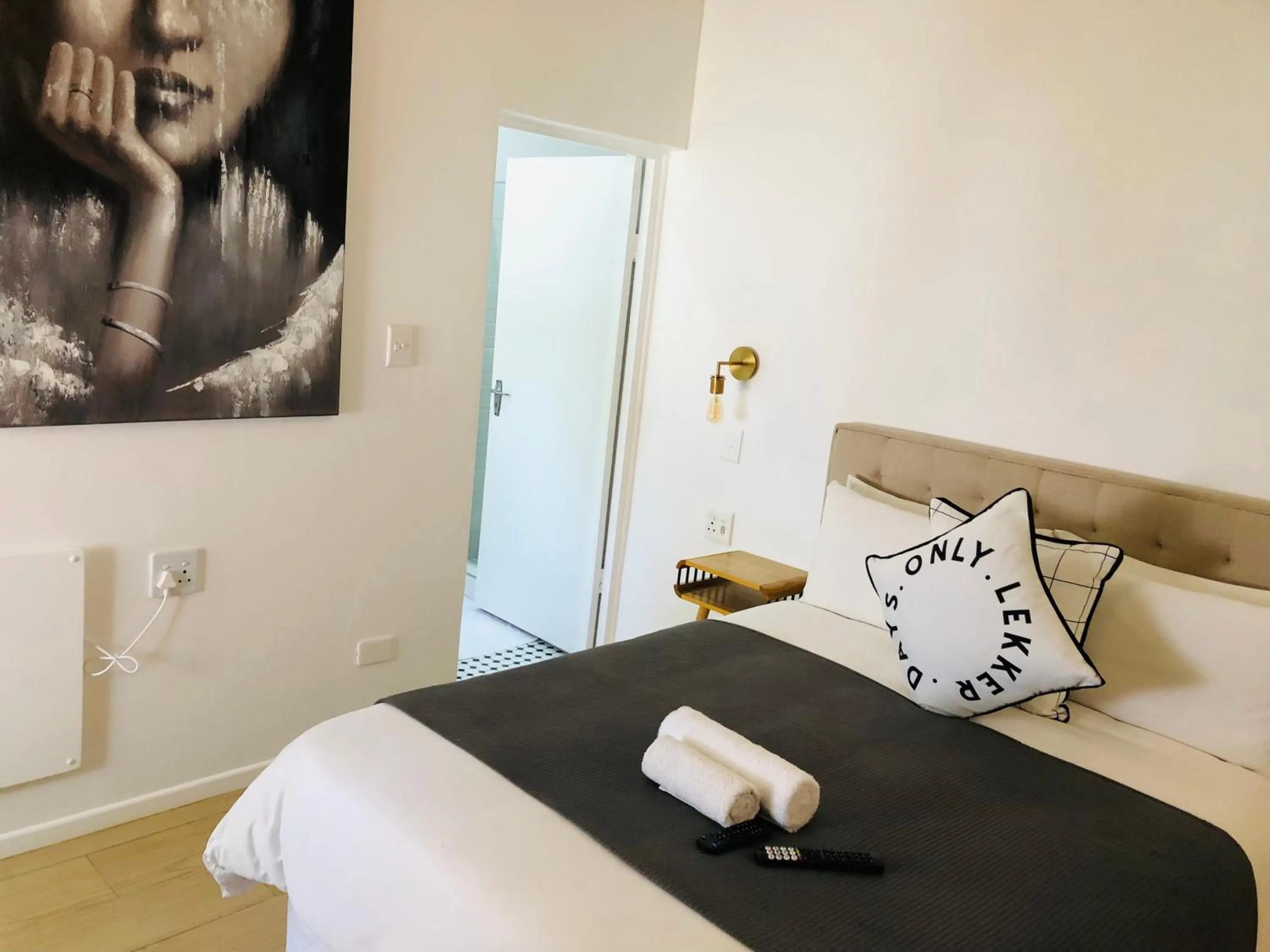 Bedroom in Bluebanana Lodge