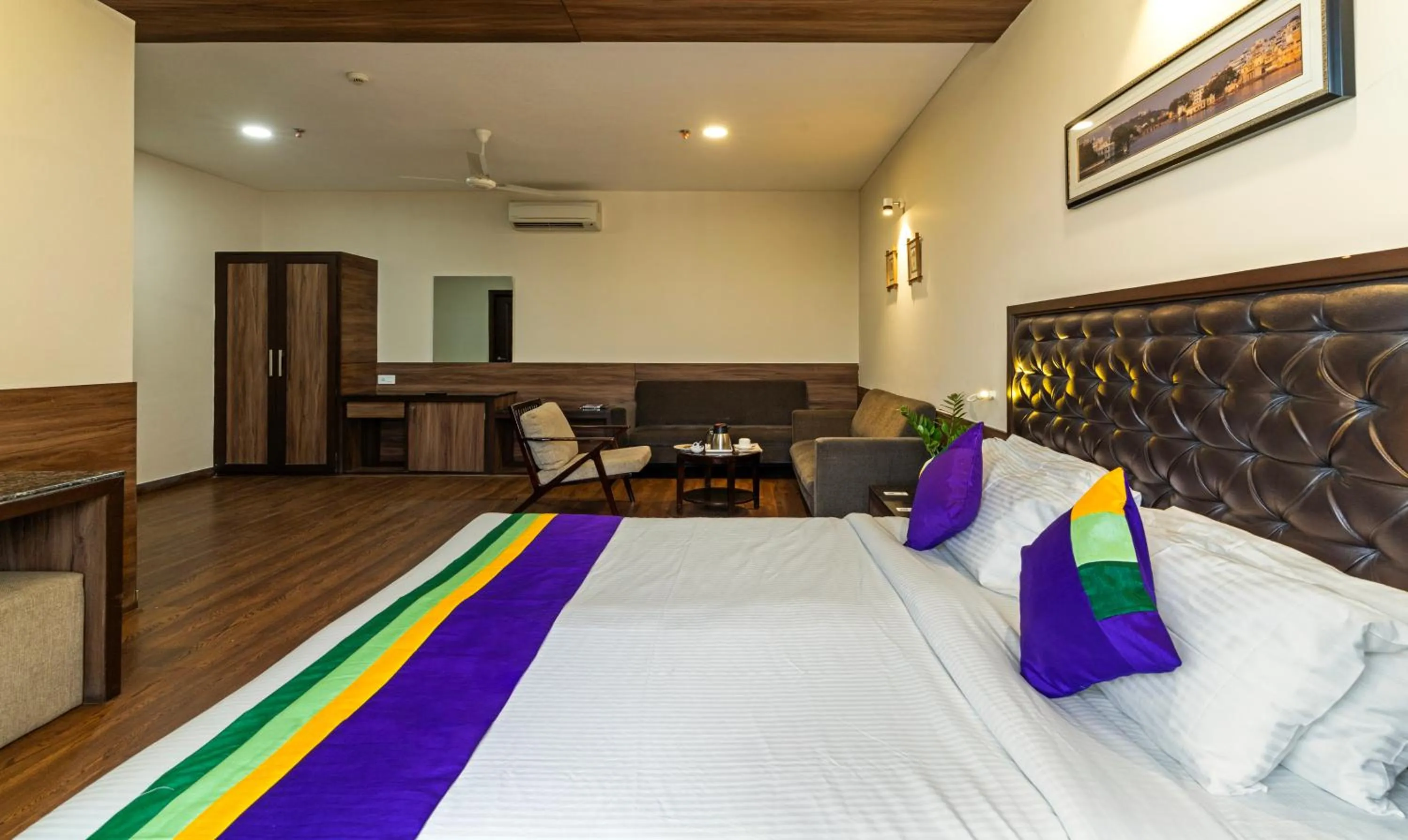 Bed in Treebo Premium Baramasi By Jai Club Prime