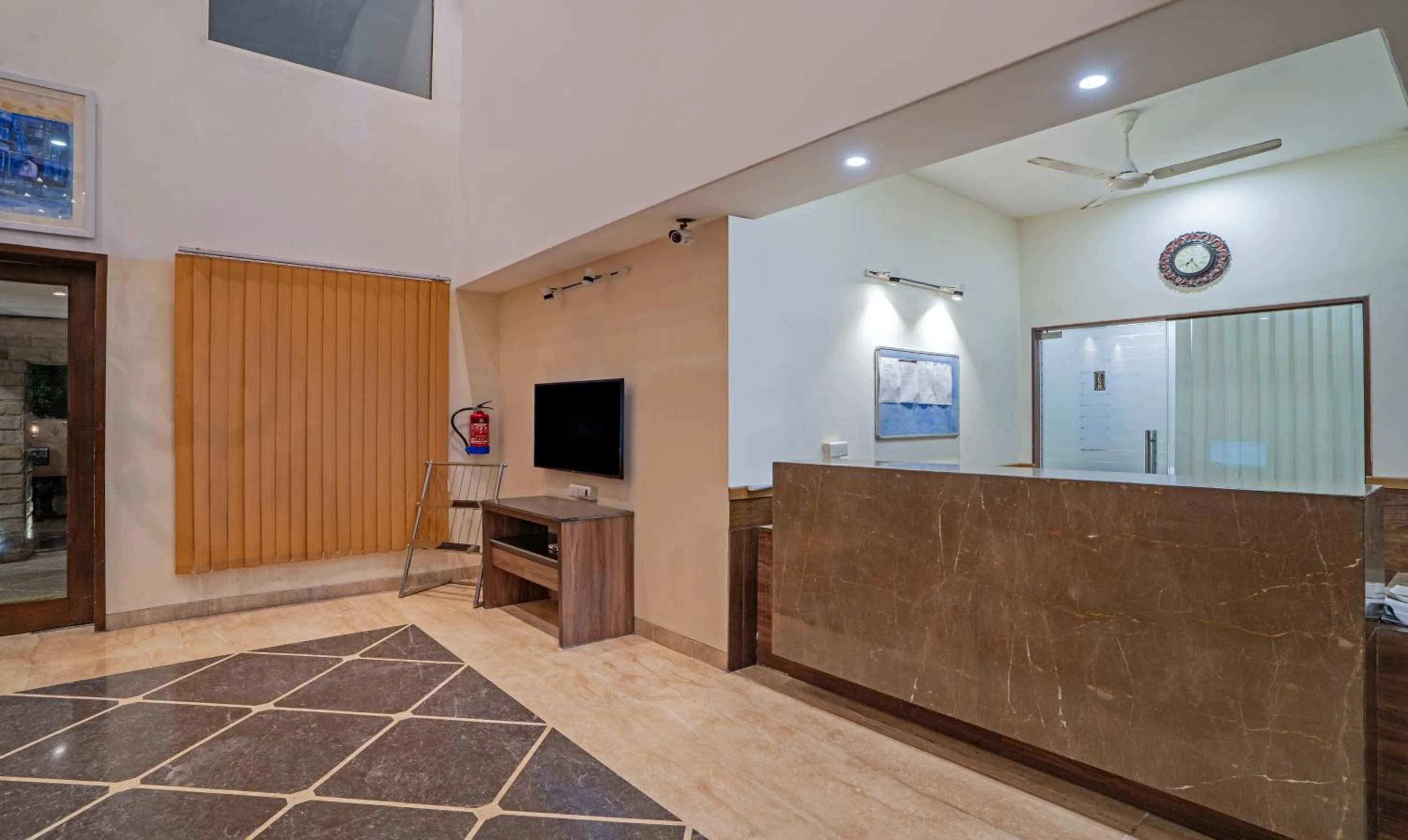 Lobby or reception in Treebo Premium Baramasi By Jai Club Prime