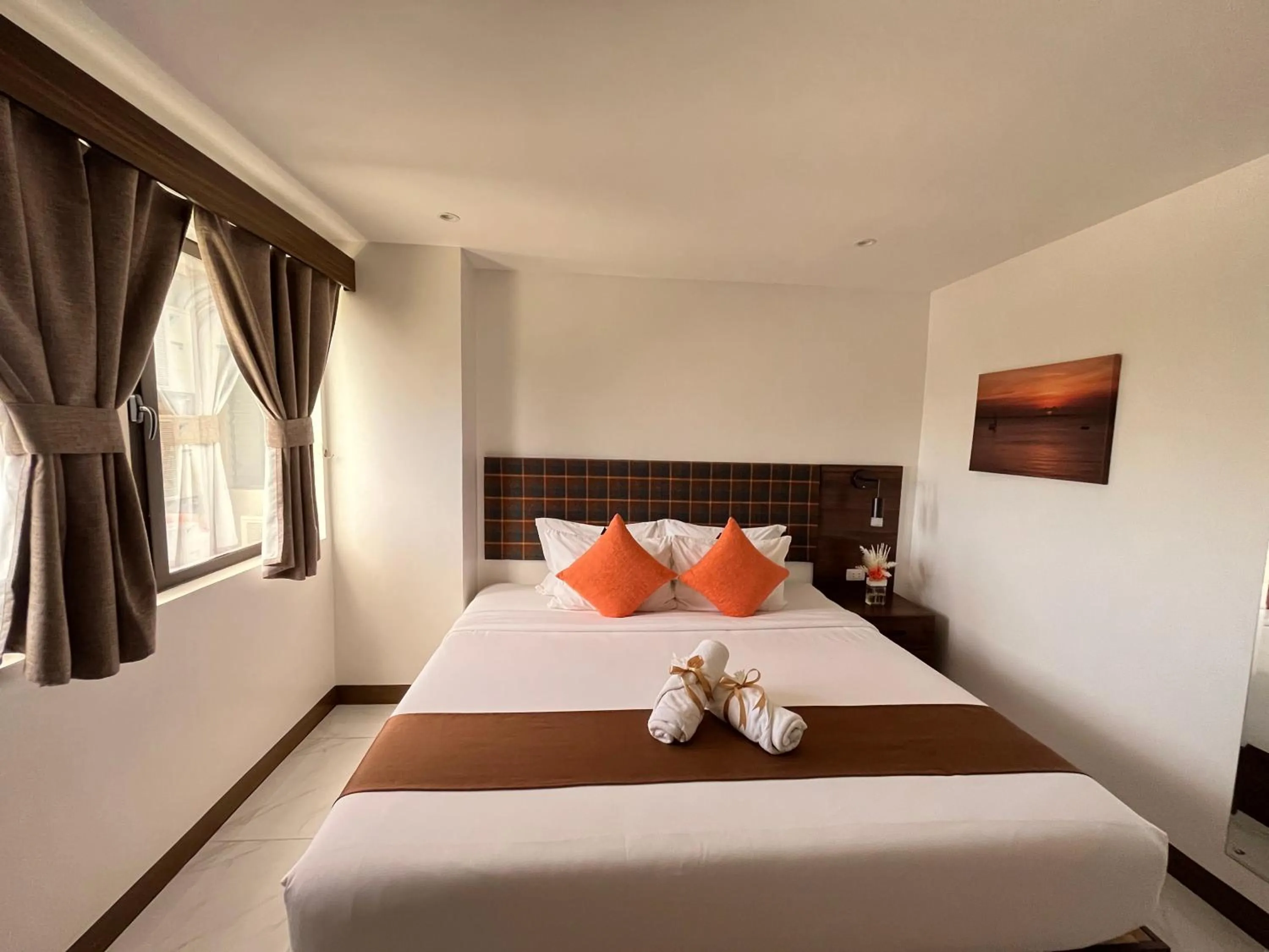 One-Bedroom Apartment in 88th Avenue