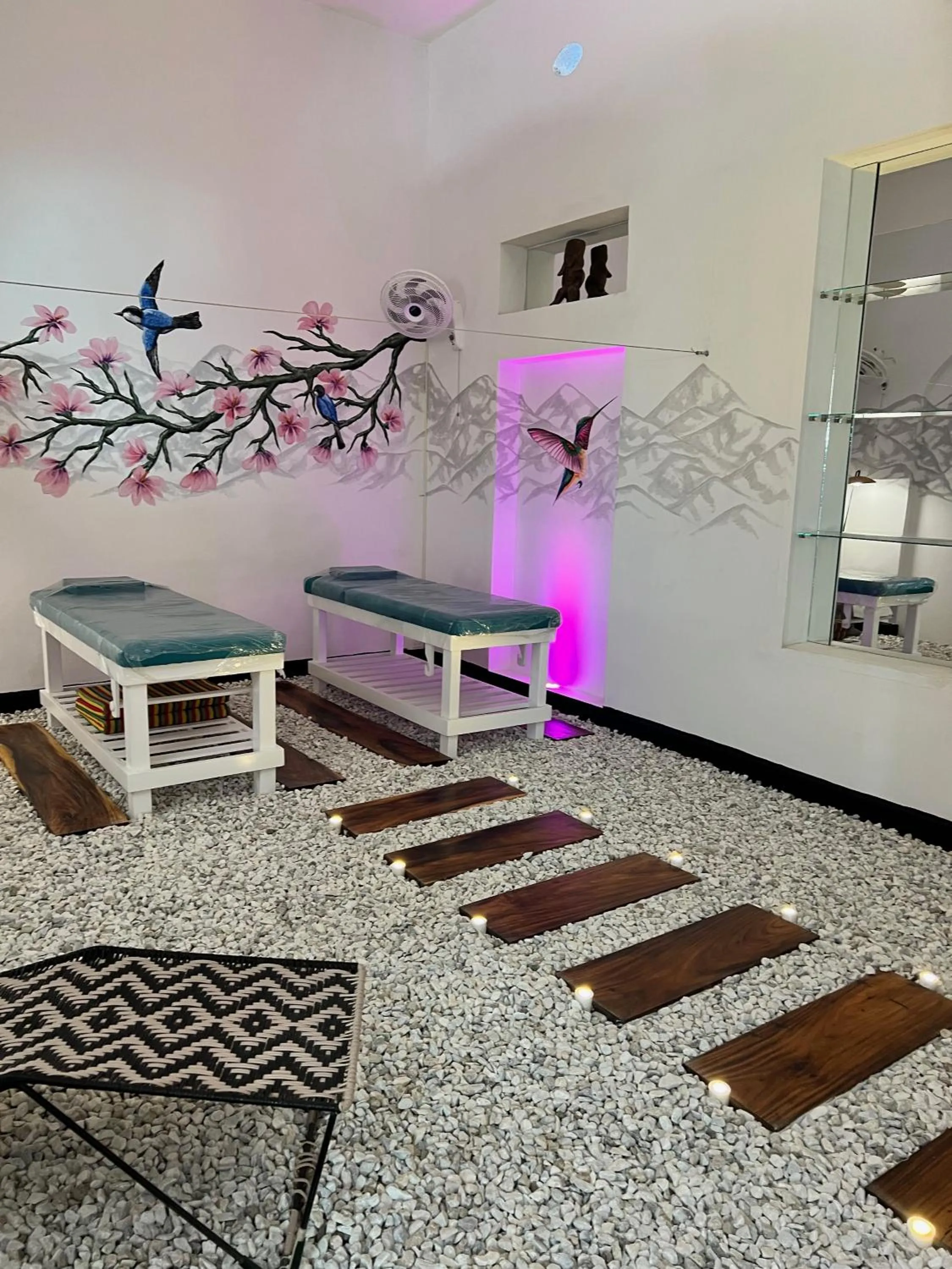 Massage in Comunidad Calle 13 Hotel Boutique