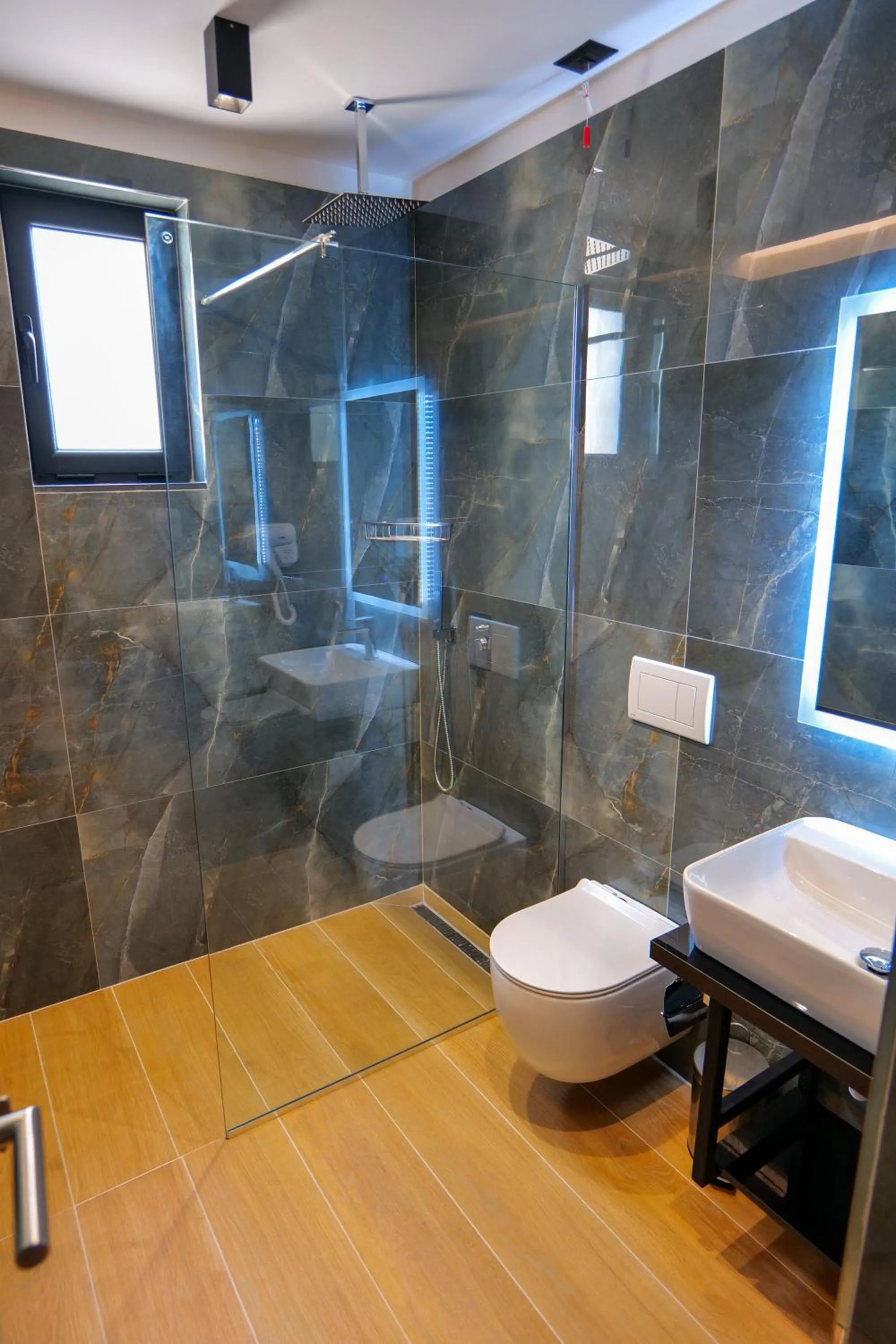 Bathroom in Seawave Hotel
