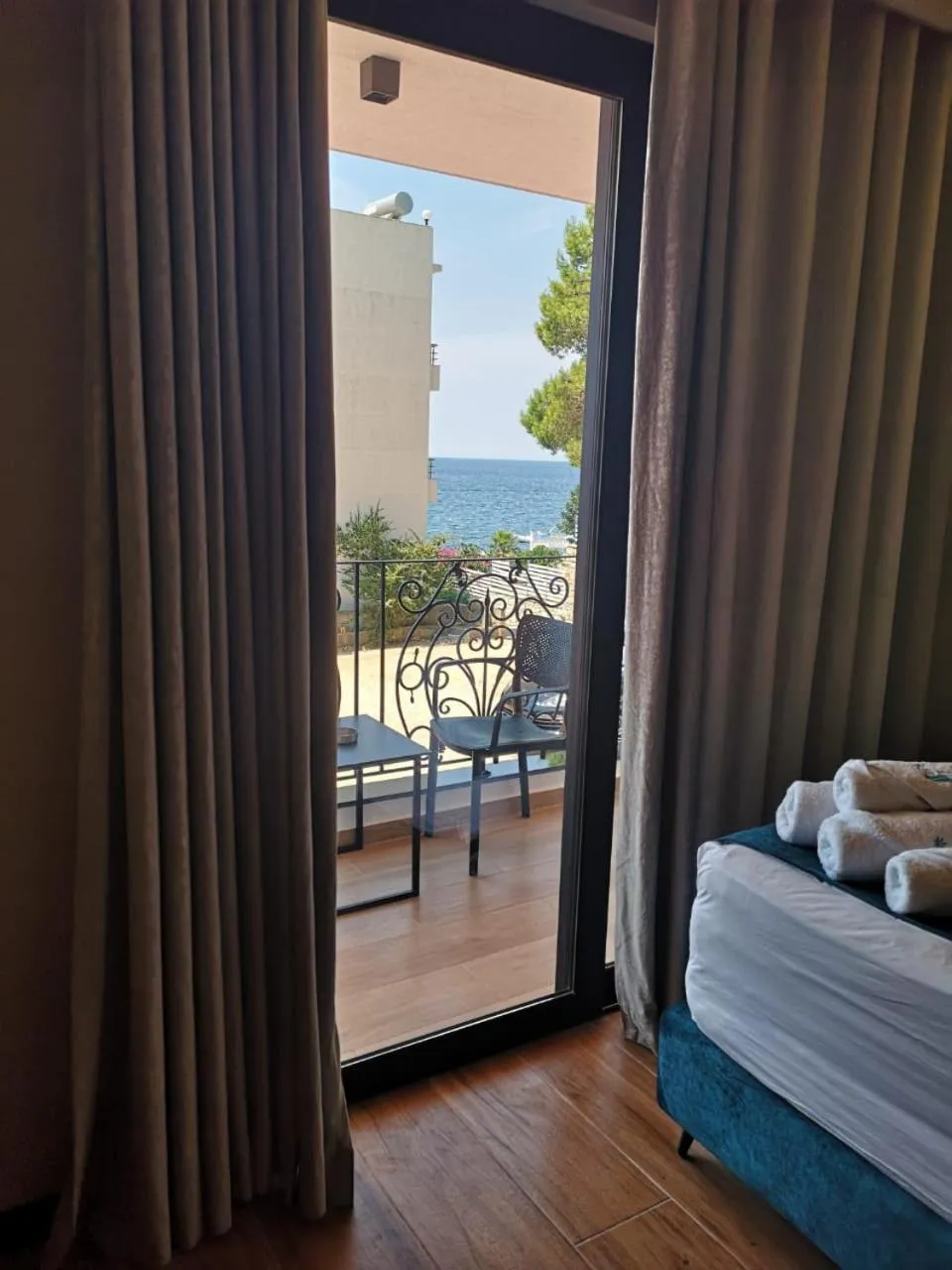 Bed in Seawave Hotel