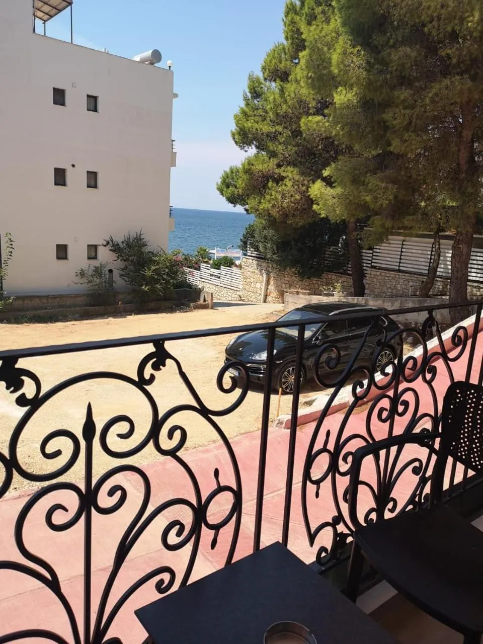 Balcony/Terrace in Seawave Hotel