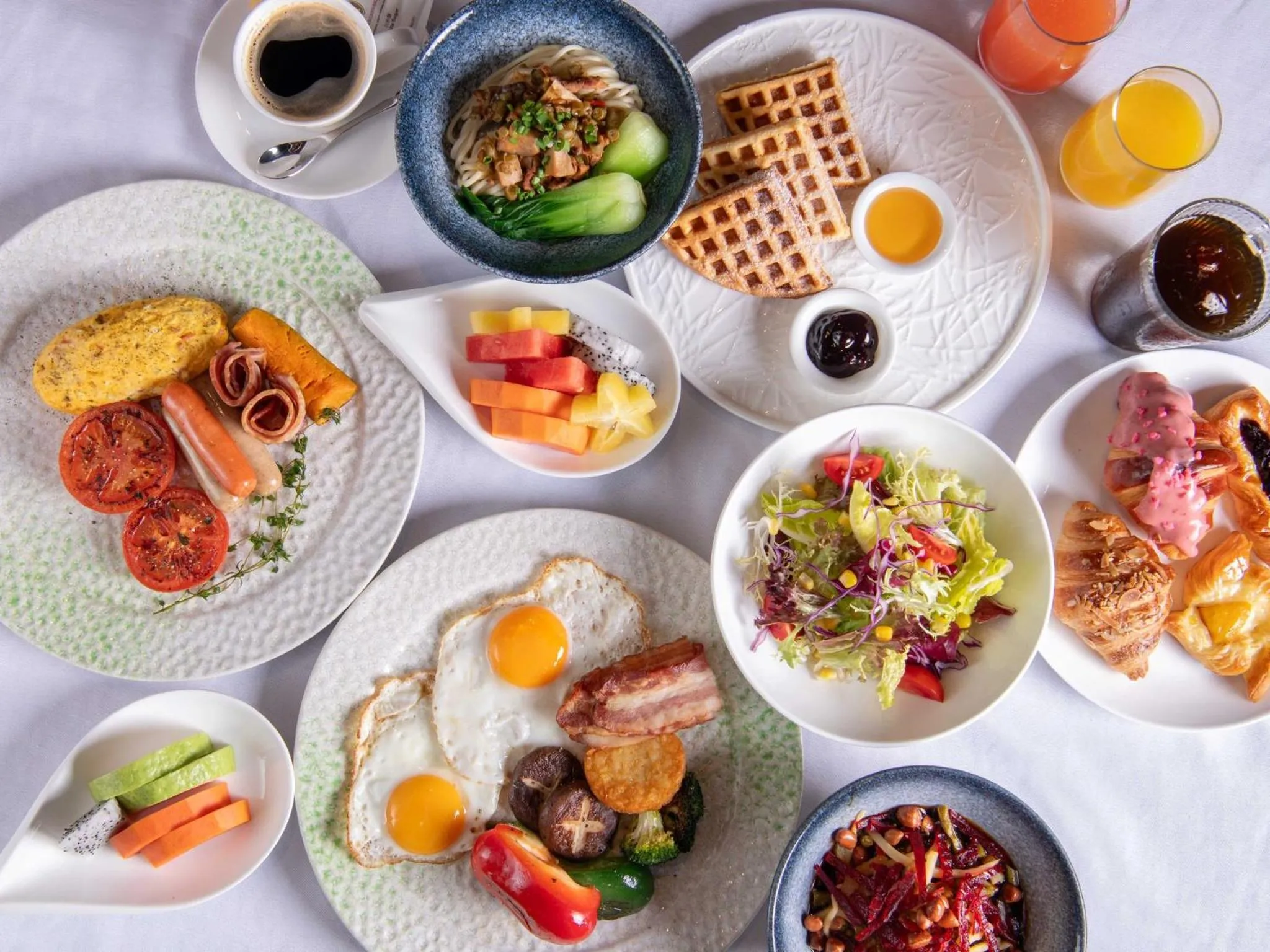Breakfast in InterContinental Sanya Haitang Bay Resort by IHG