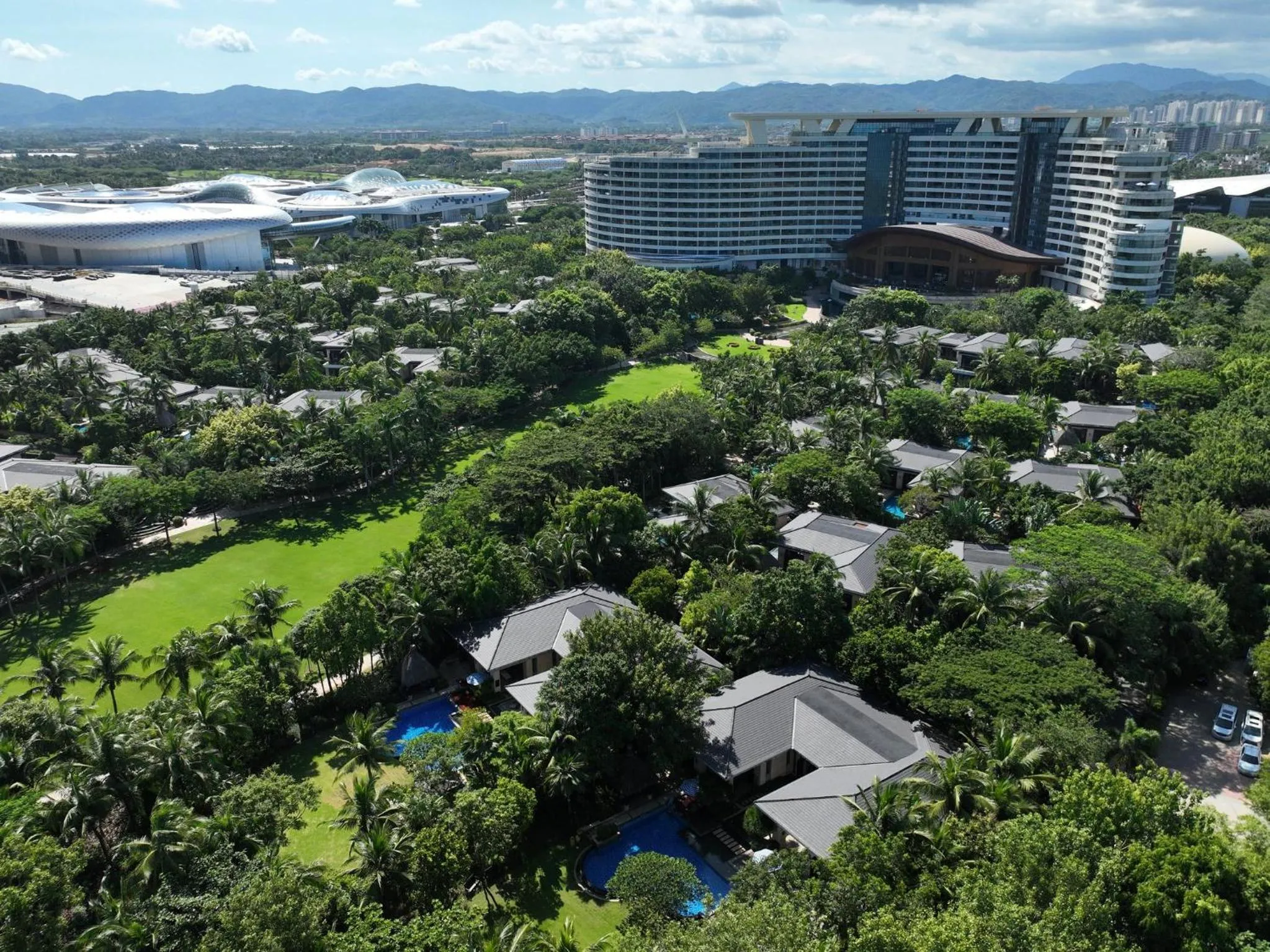 Property building in InterContinental Sanya Haitang Bay Resort by IHG