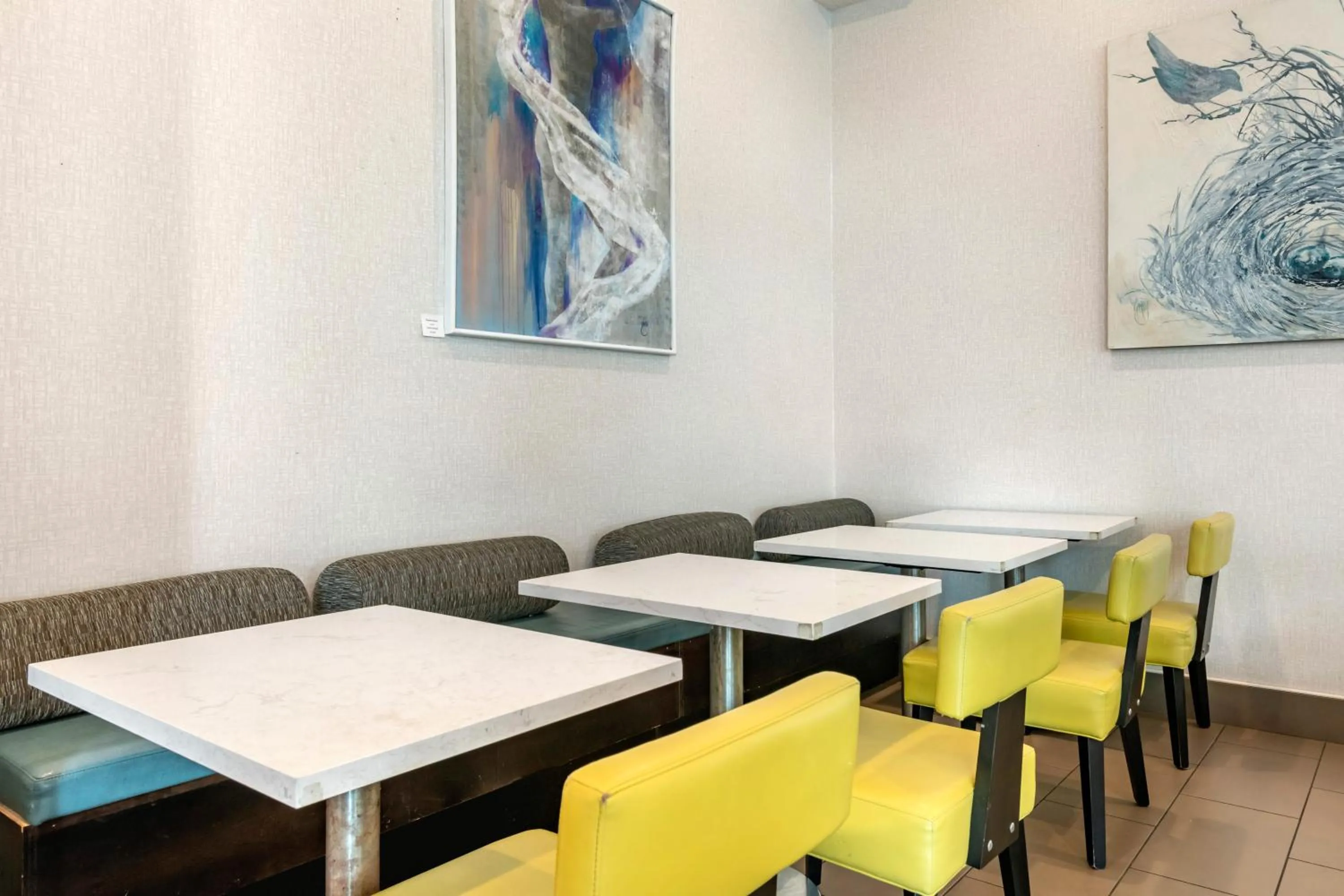 Lobby or reception in Staybridge Suites St. Petersburg FL by IHG