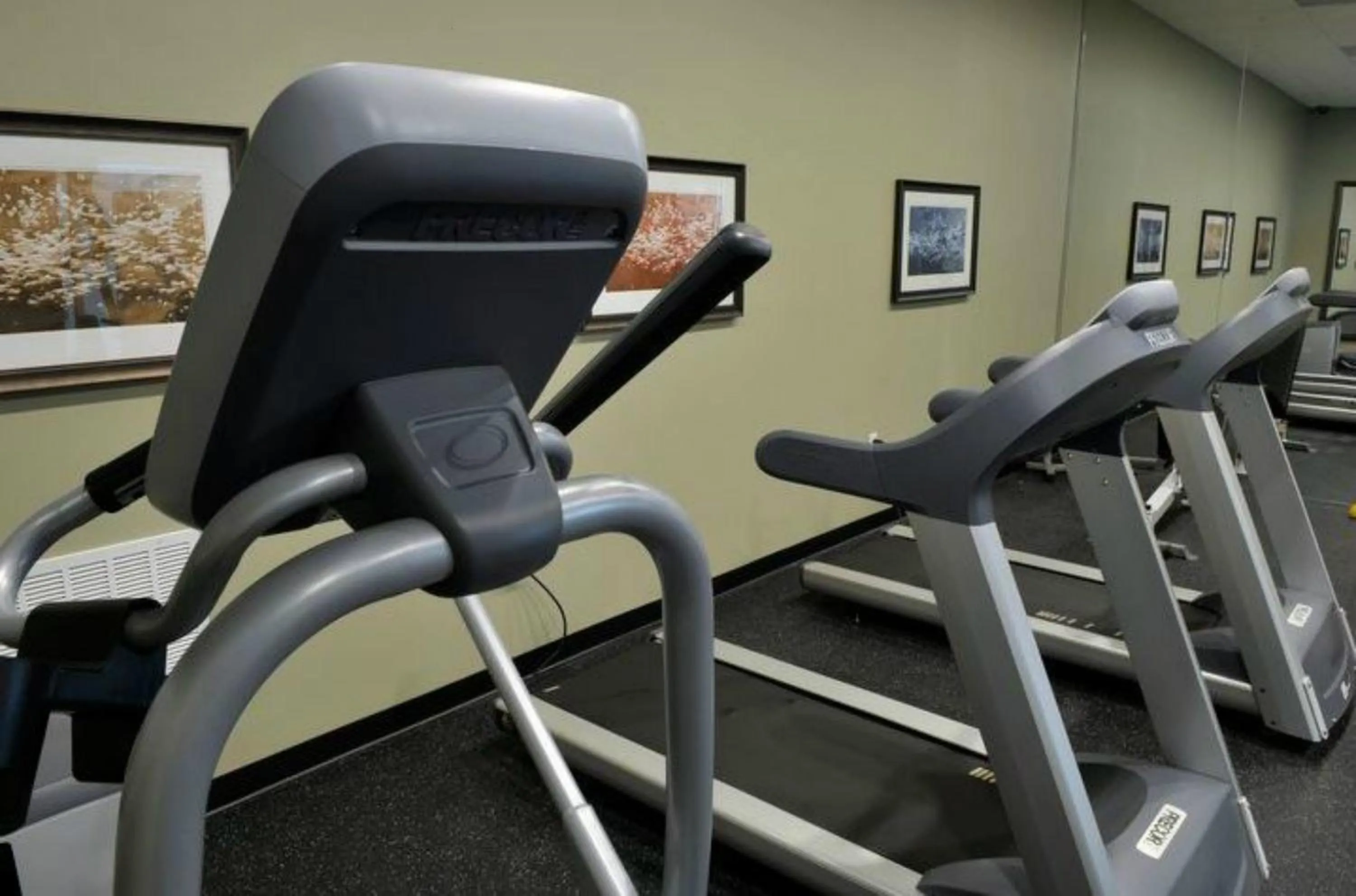 Fitness centre/facilities in Staybridge Suites St. Petersburg FL by IHG