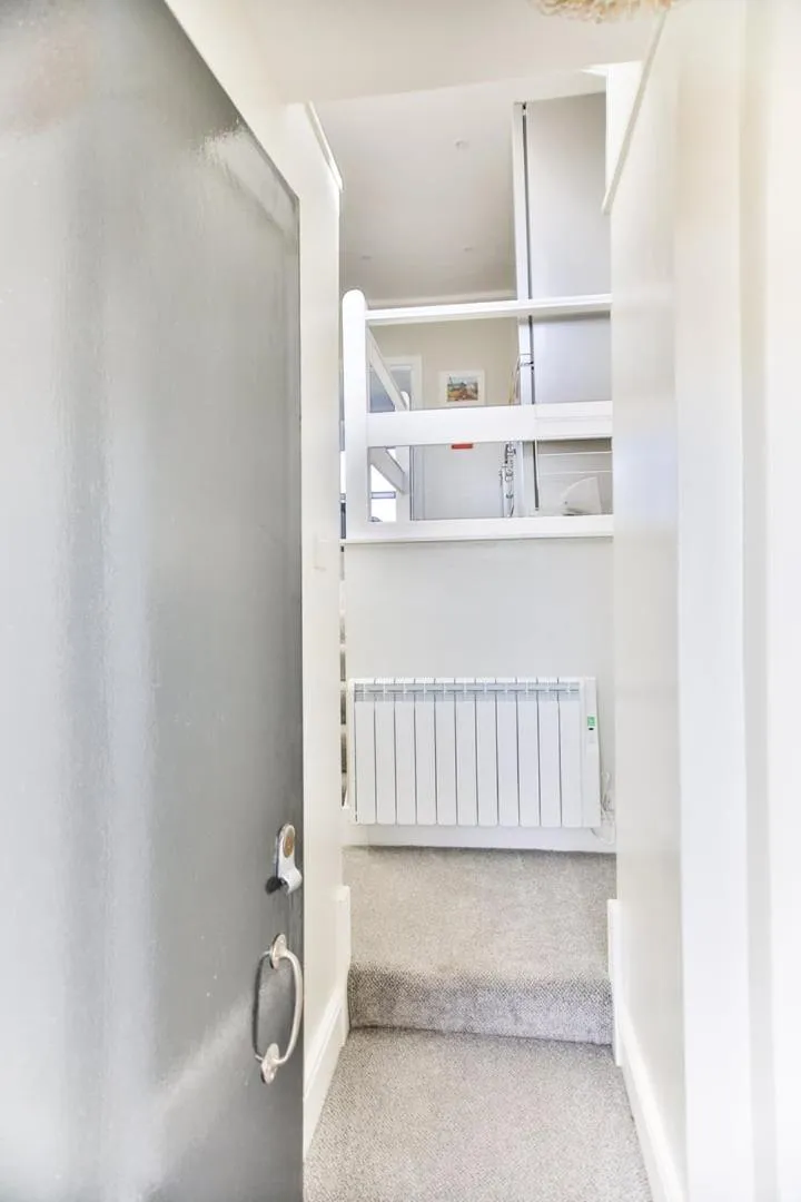 Facade/entrance in The Lookout - Hastings