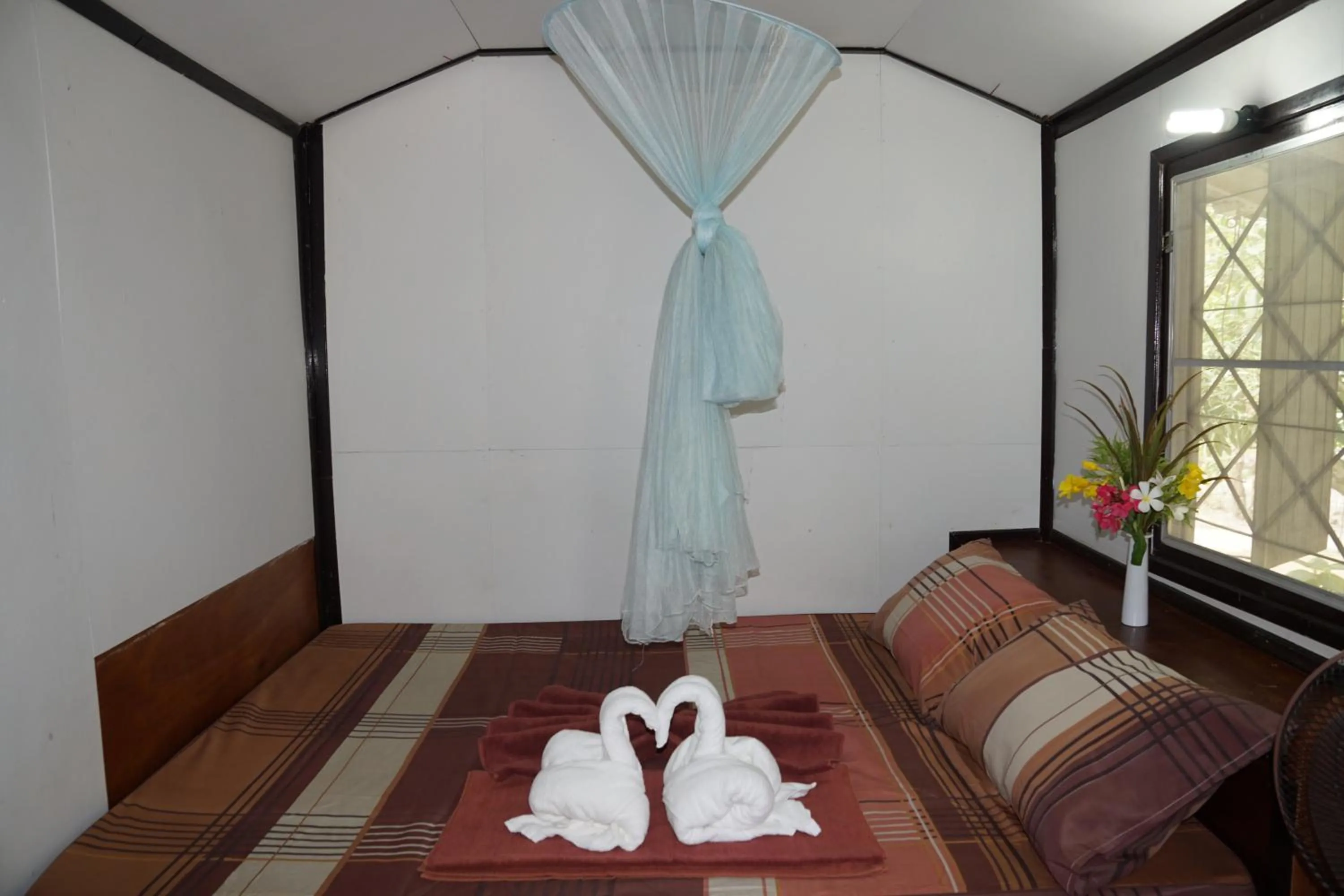 Bed in Laemson Resort