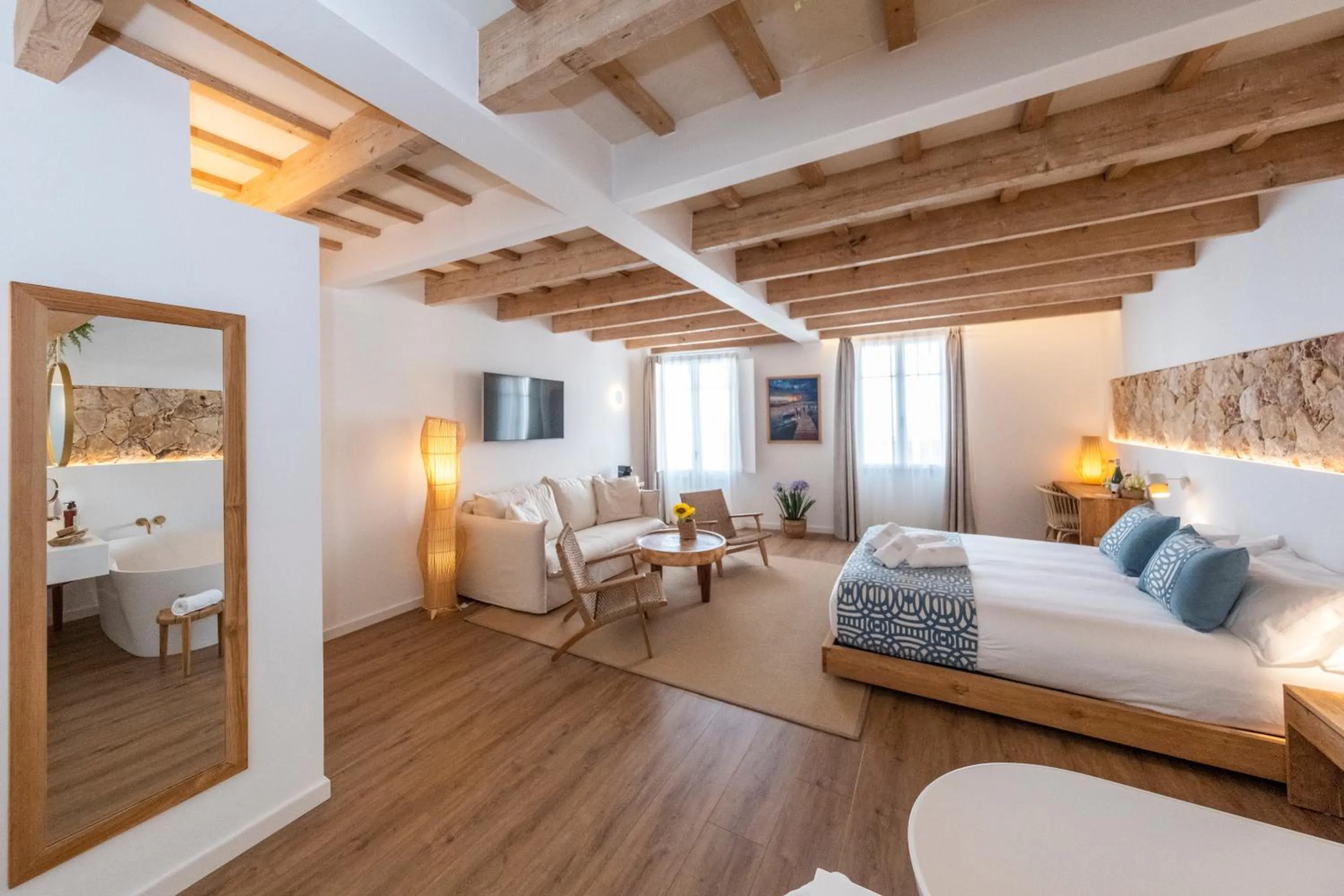 Bed in Hotel S'Antiga Adults Only