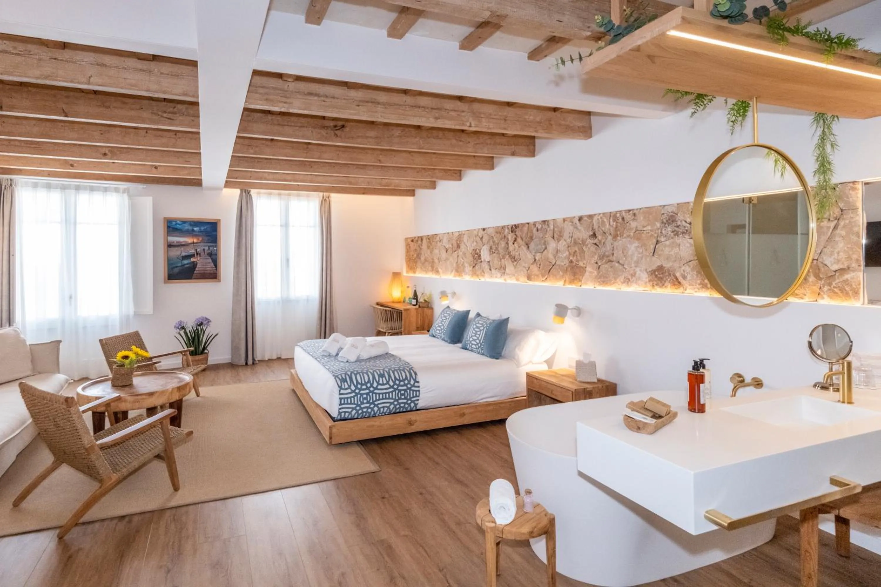 Bed in Hotel S'Antiga Adults Only