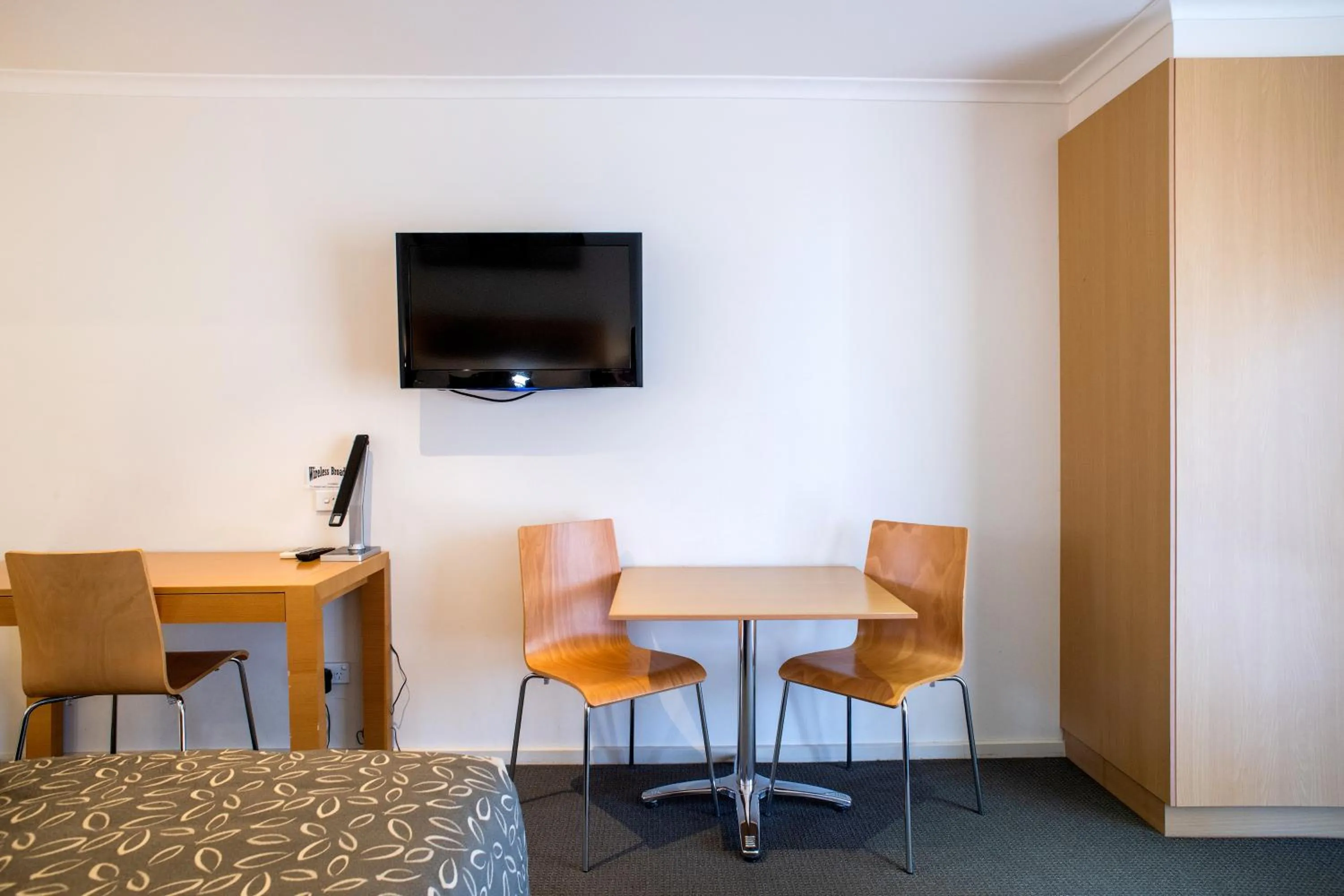 Dining area in Tea House Motor Inn