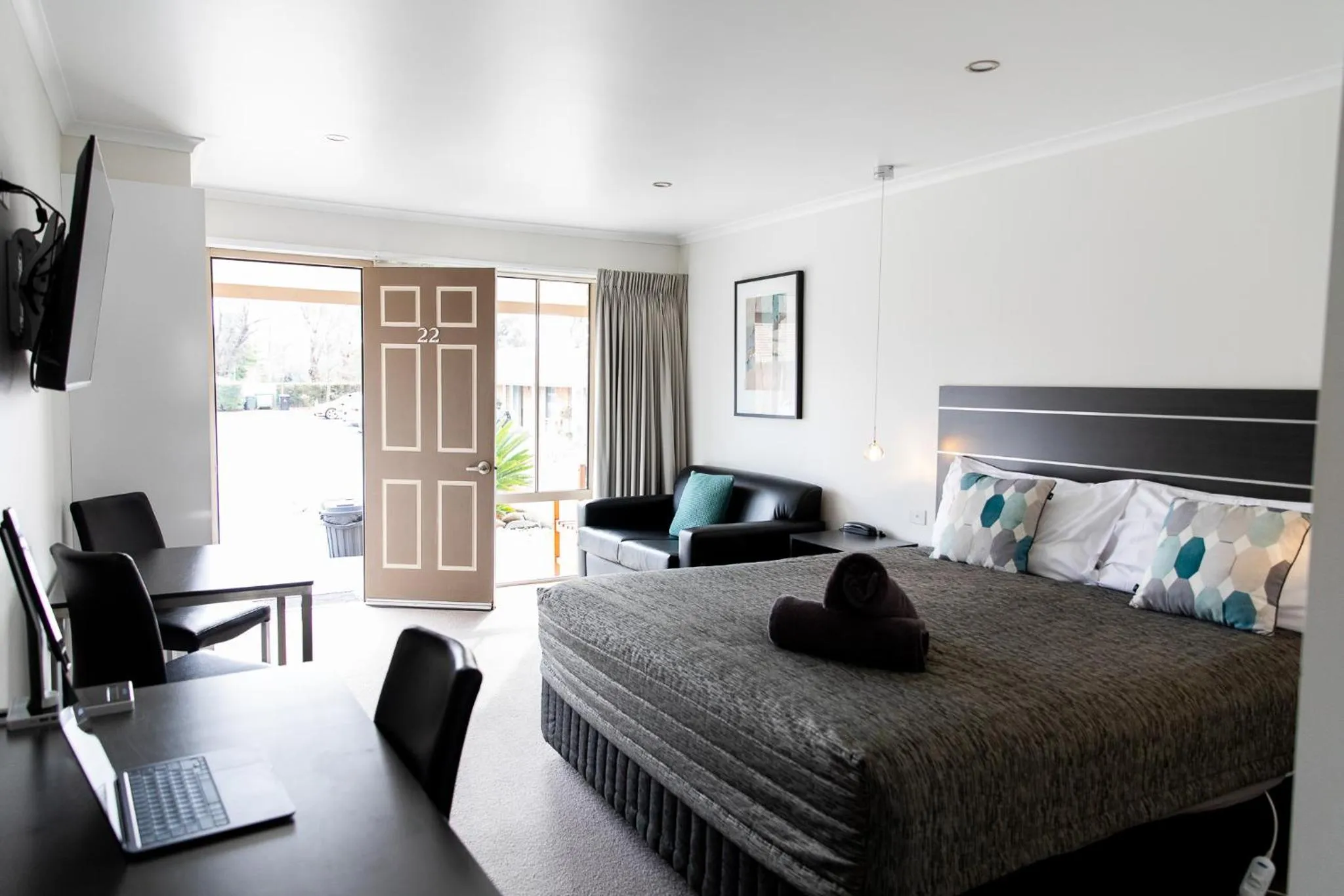 Bedroom, Bed in Tea House Motor Inn