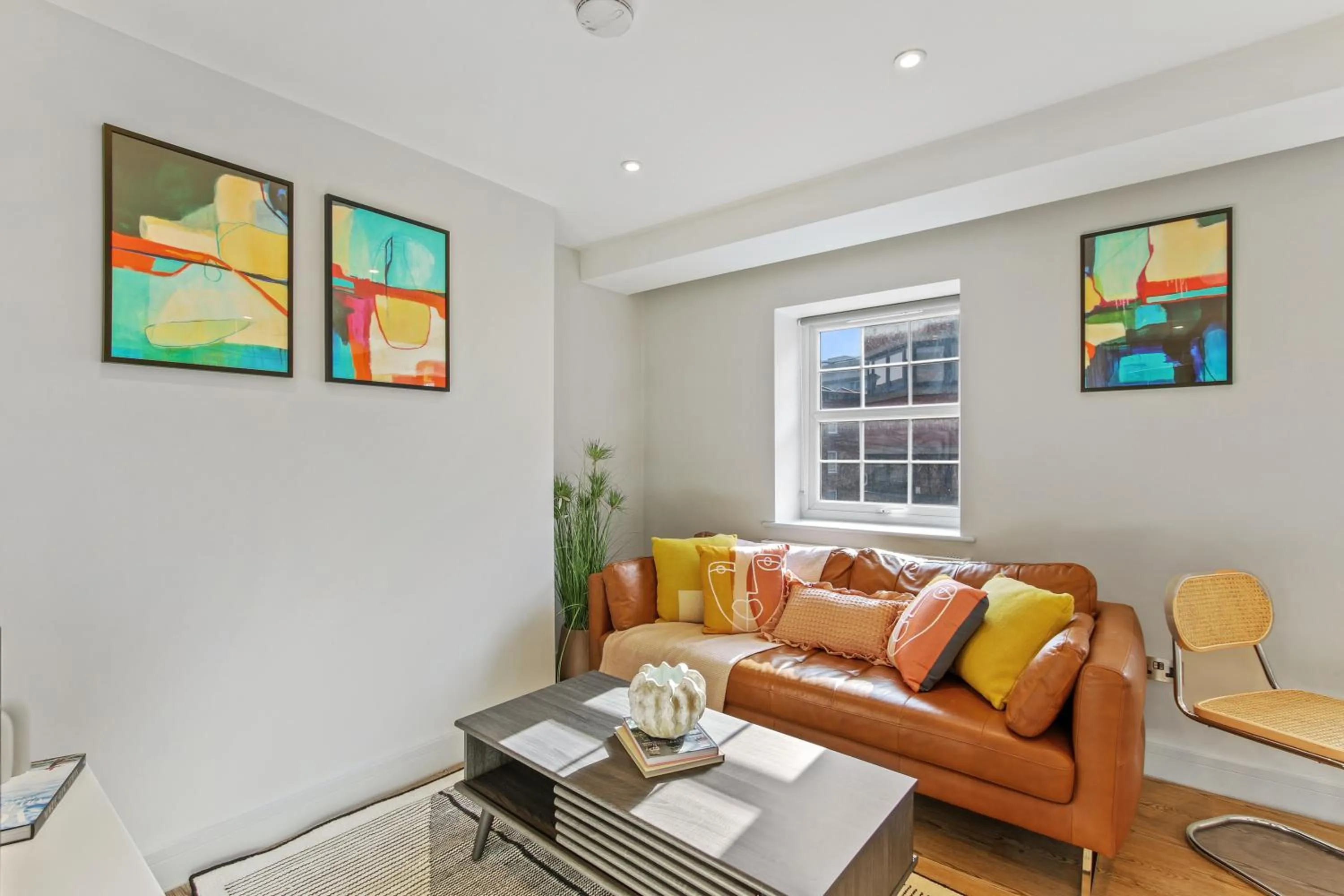 Living room in Cleveland Street by Aeria Apartments