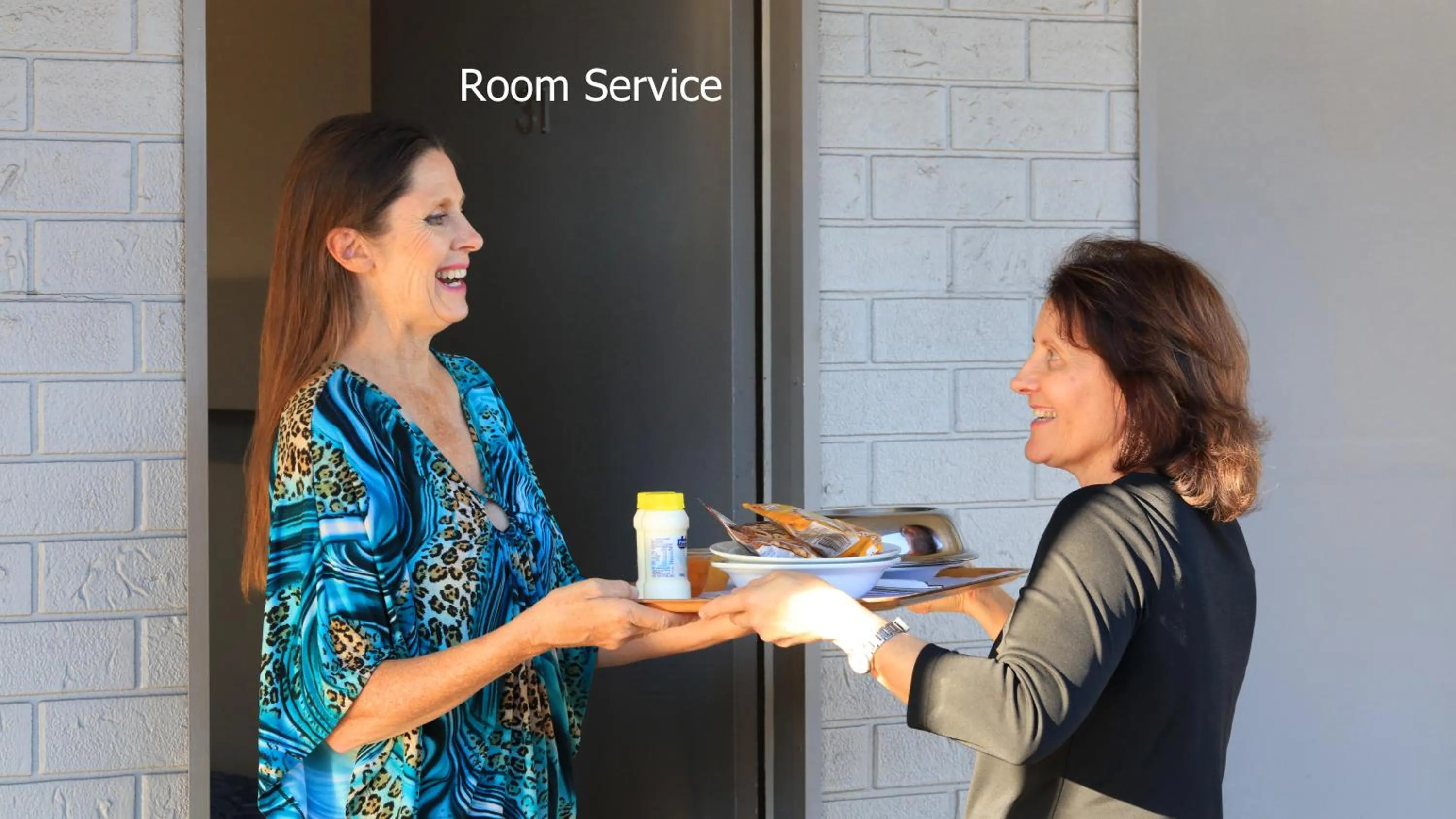 room service in Motel 707