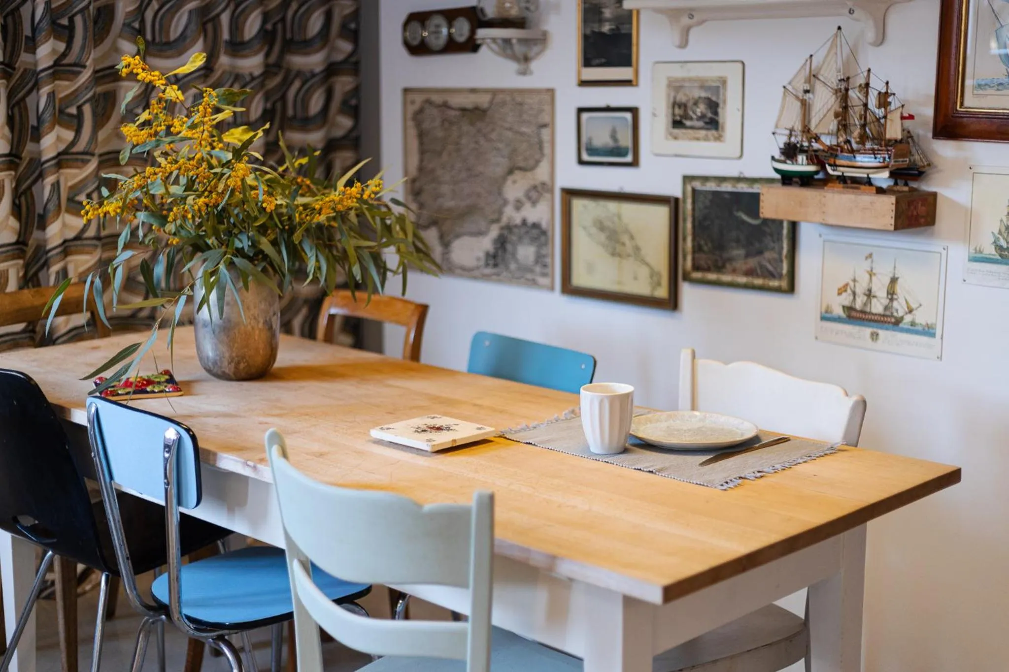 Restaurant/places to eat in Moinho Calmo